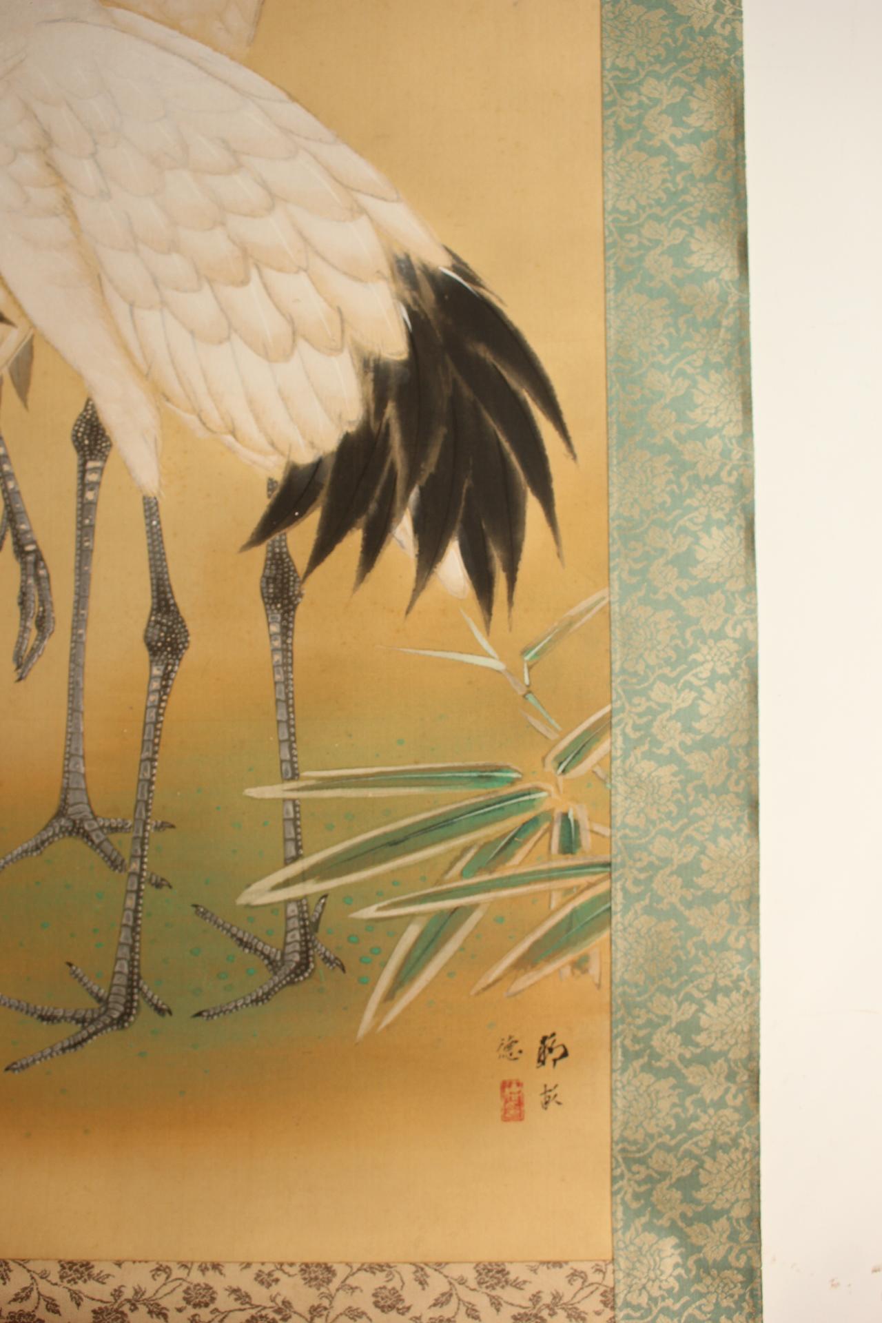 Japanese Antiques Hanging scroll, Pine and crane, silk For Sale 1
