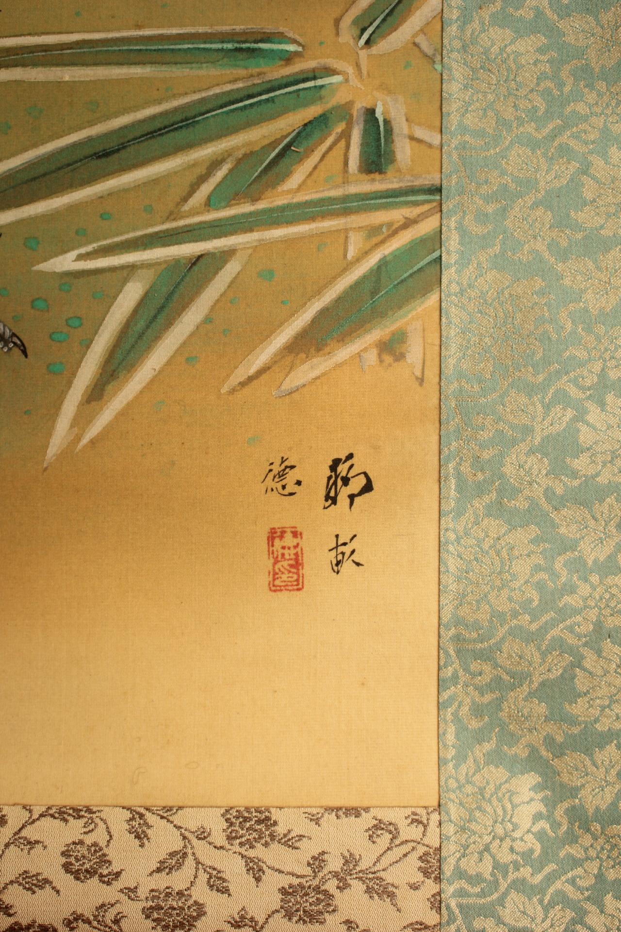 Japanese Antiques Hanging scroll, Pine and crane, silk For Sale 2