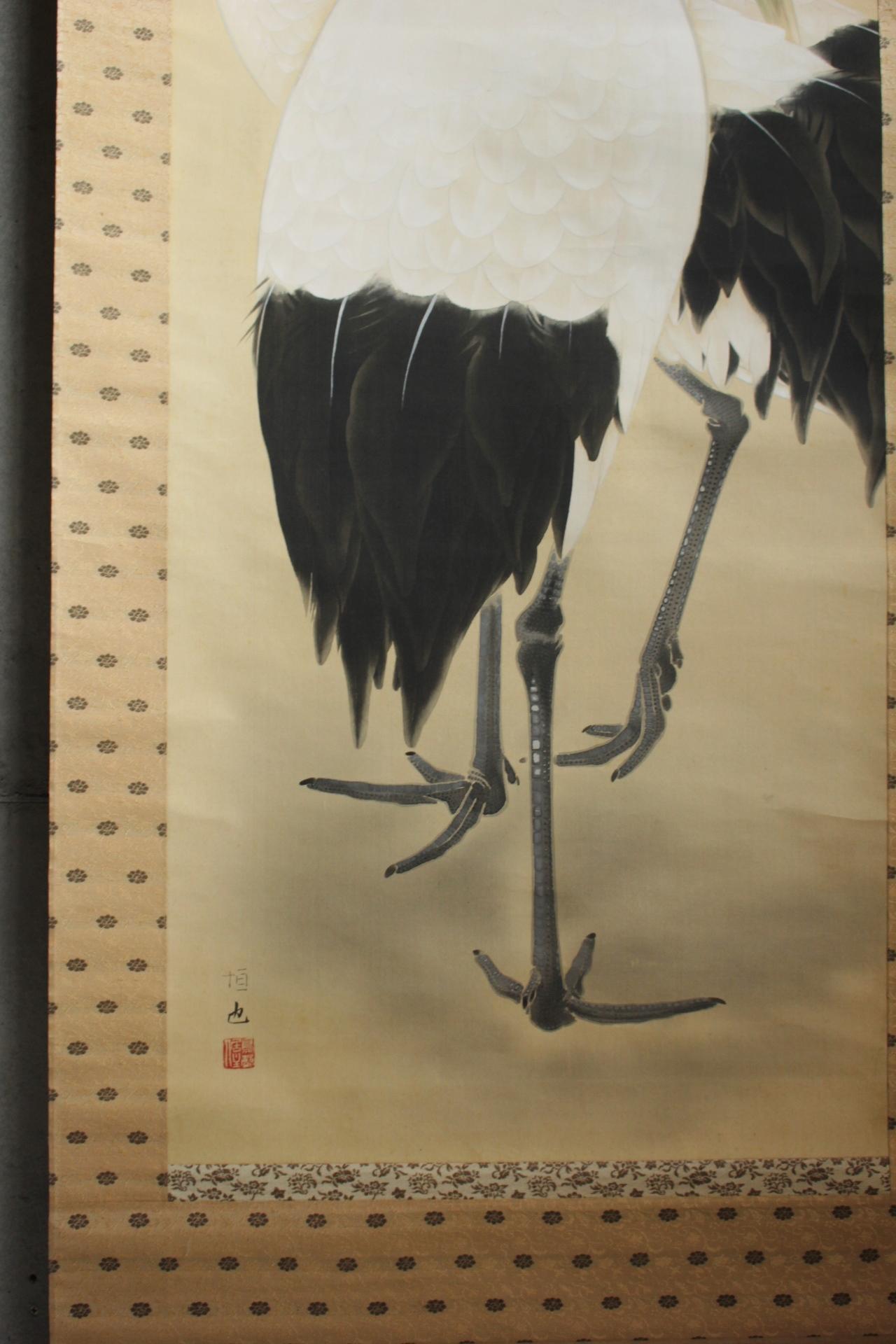 Japanese Antiques Hanging scroll, silk, crane For Sale 2