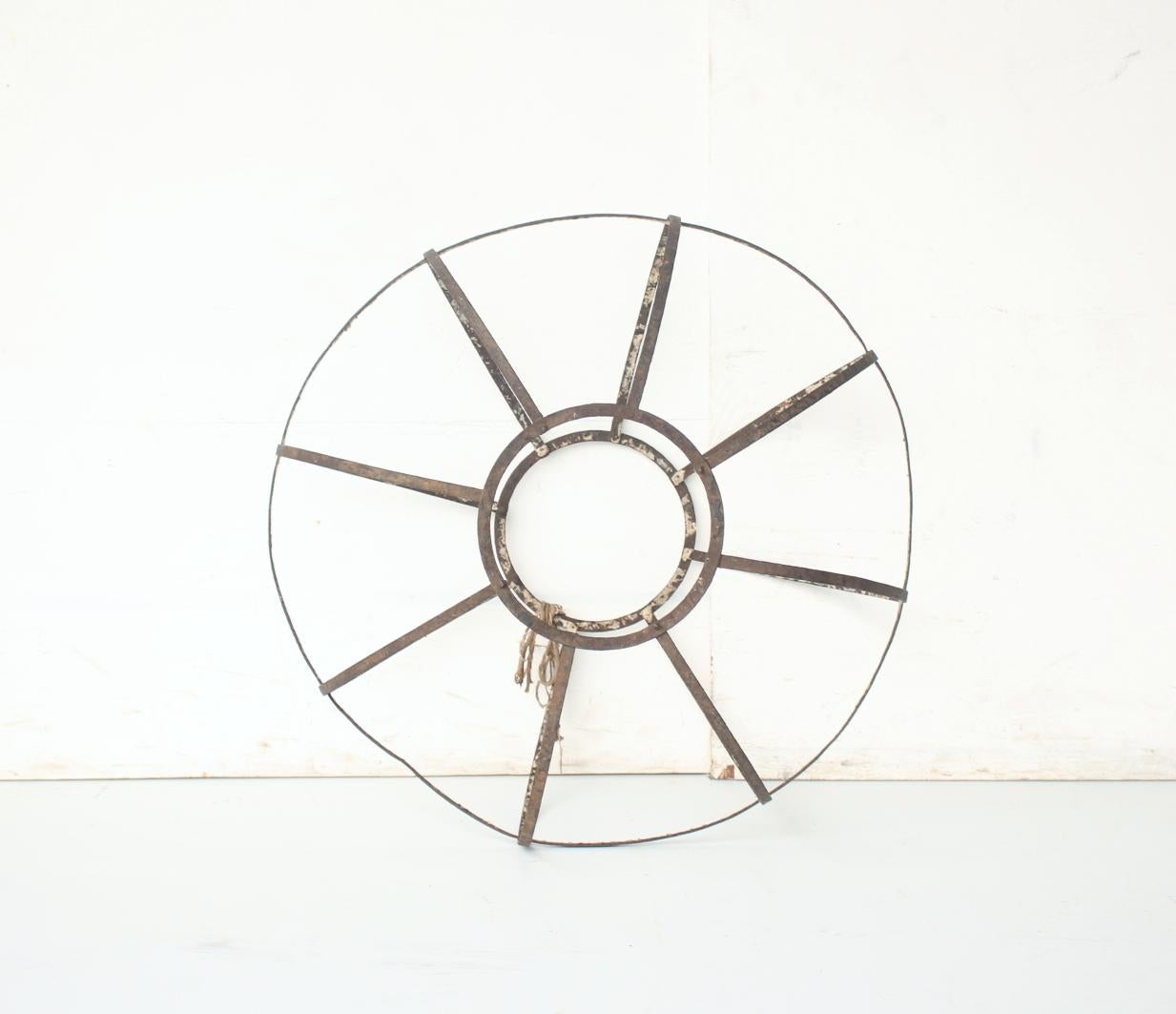 Japanese Antiques Iron lantern For Sale 7