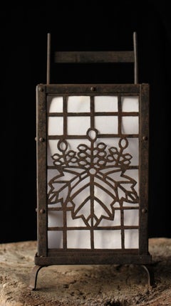 Japanese Antiques iron paulownia design crest lantern lamp Toro