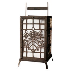 Japanese Antiques iron paulownia design crest lantern lamp Toro
