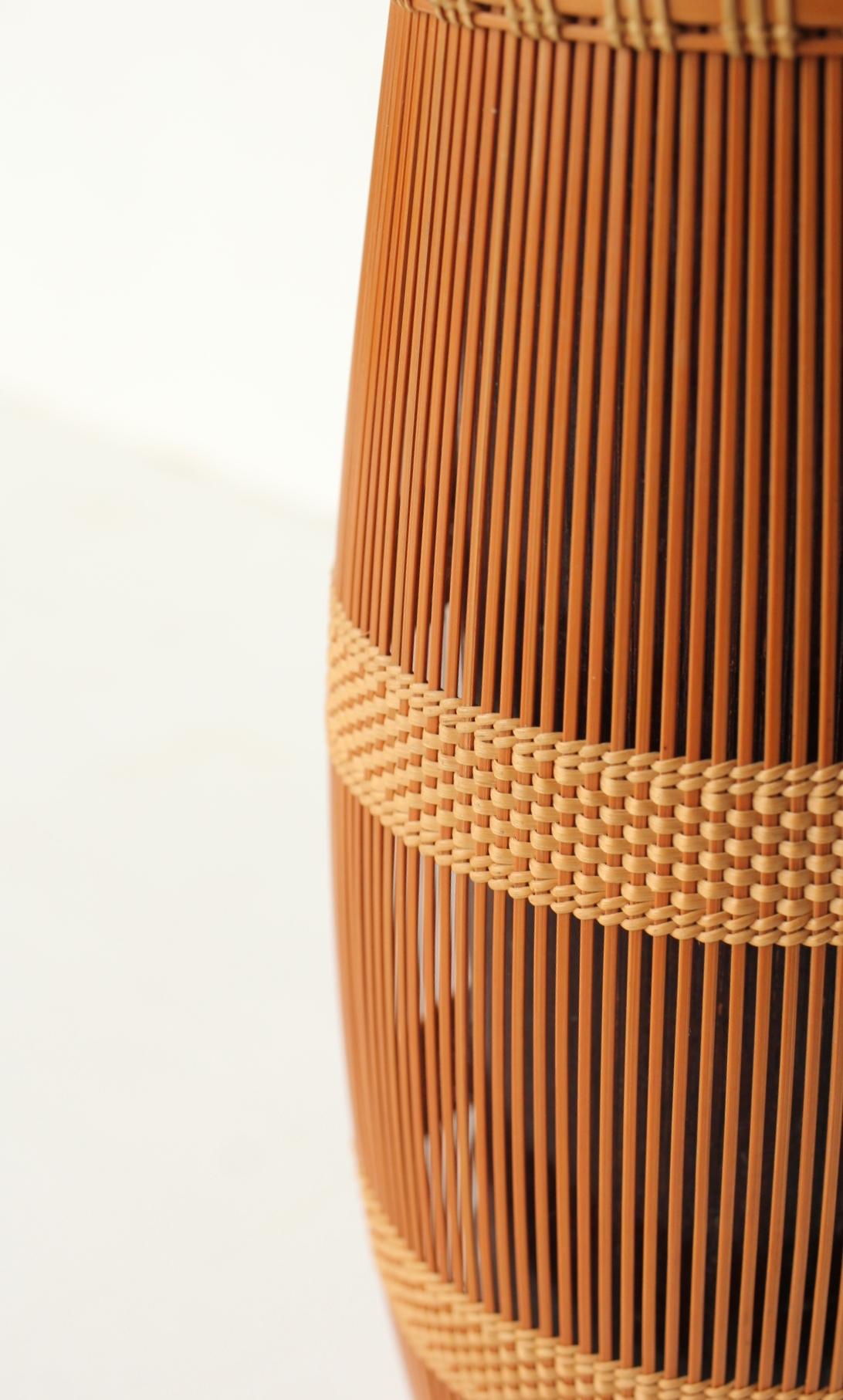 Japanese Antiques Kosuge Kogetsu Bamboo Woven Flower Basket In Good Condition For Sale In Niiza, JP