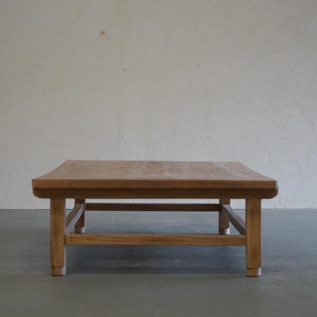 Japanese Antique Low Table Zelkova Wood 1930s-1950s Primitive Wabi-Sabi For Sale 3