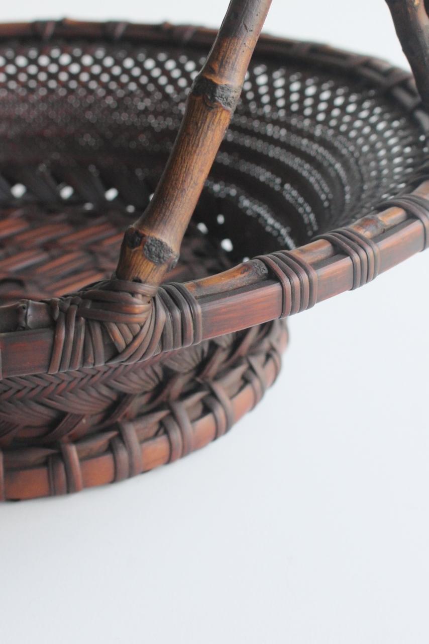 Bamboo Japanese Antiques Maeda Chikubosai II, Hosai, bamboo tray, flat flower basket For Sale