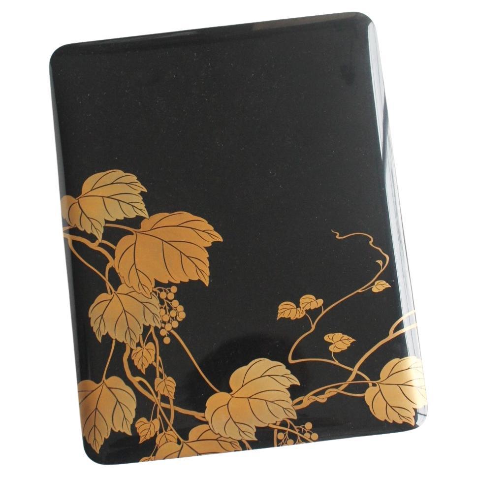 Antichità giapponese Mitamura Jiho Ivy Makie (lacca) Scatola di carta per calligrafia in vendita