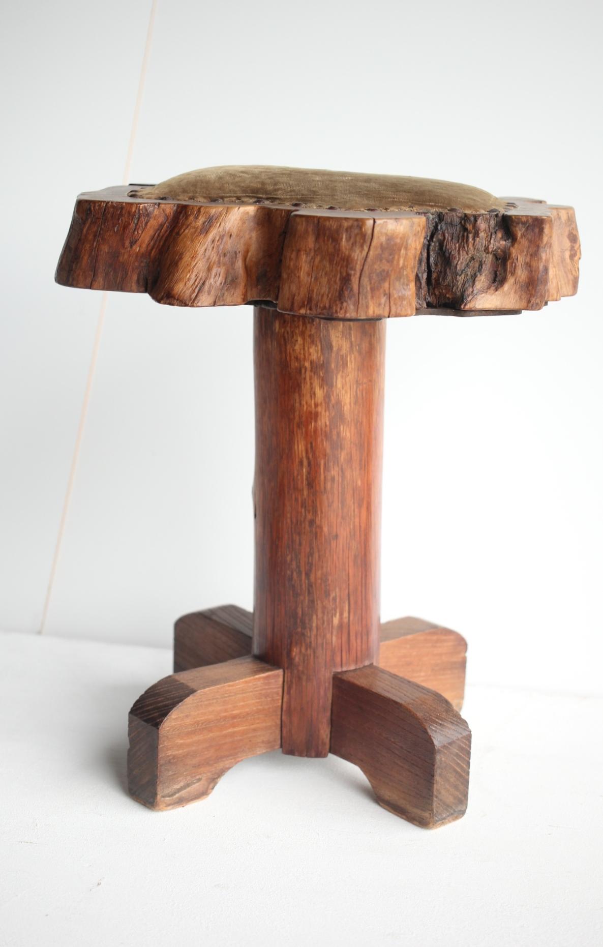 Japanese Antiques Natural wood stools, set of 2 Wabisabi Primitive Stool For Sale 2