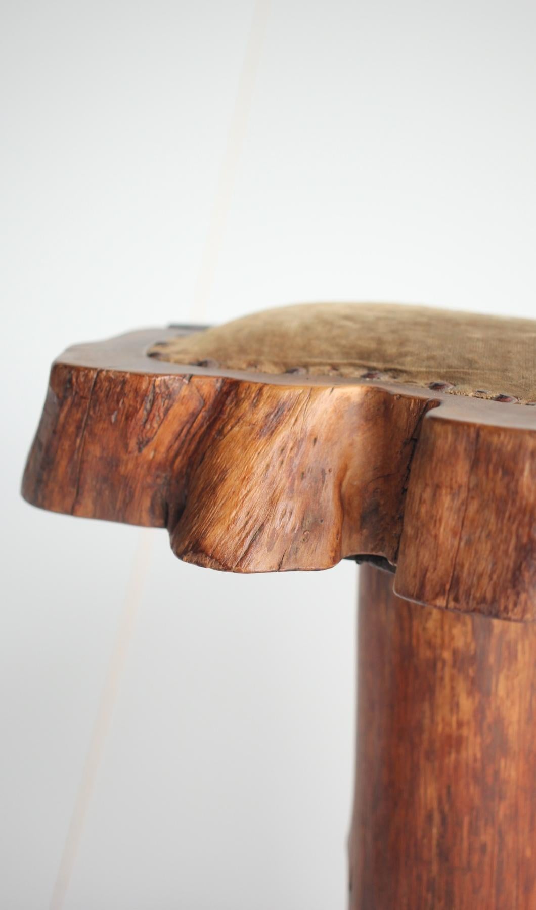 Japanese Antiques Natural wood stools, set of 2 Wabisabi Primitive Stool For Sale 4