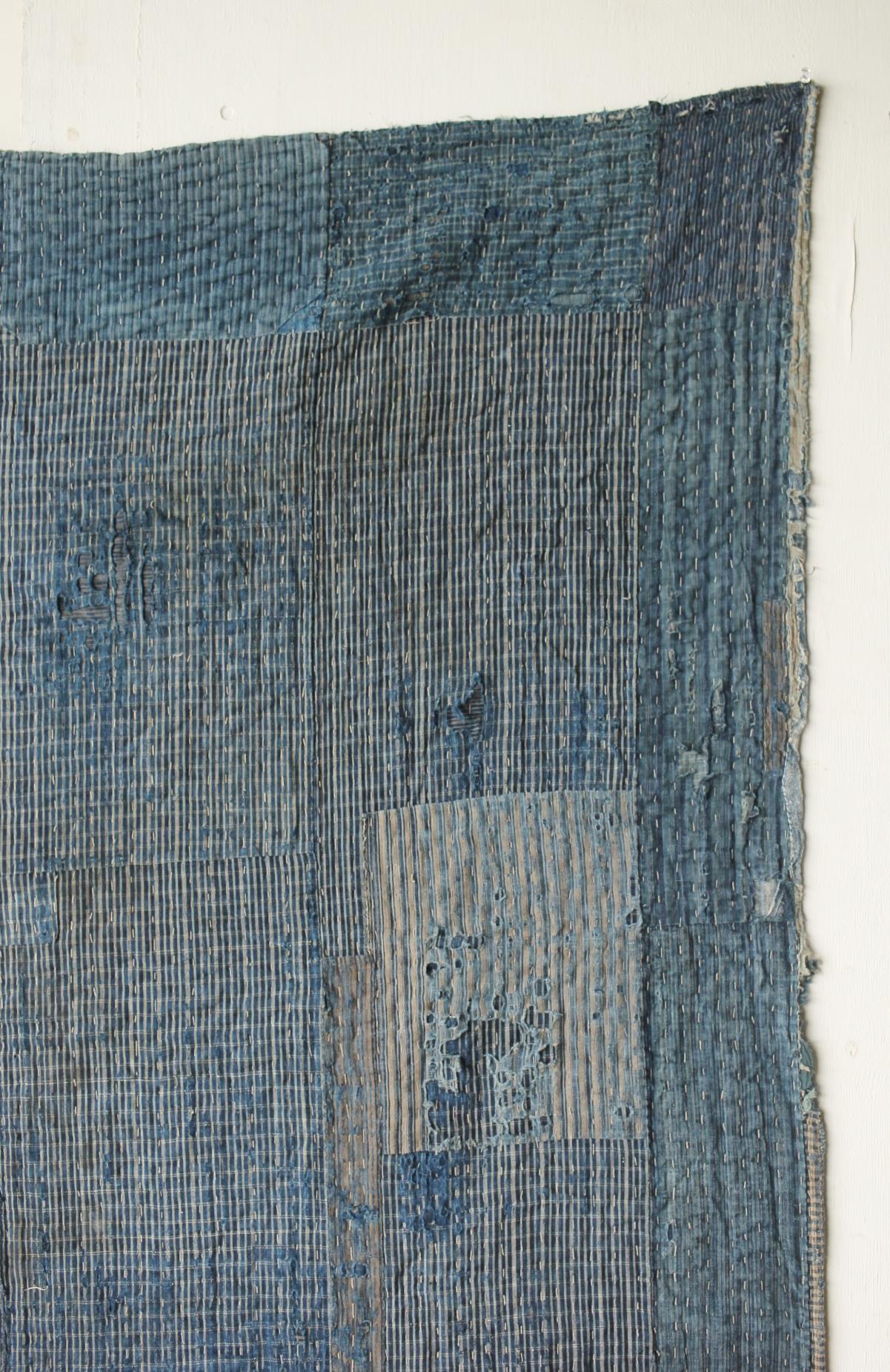 Japanese Antiques Primitive Art BORO Indigo-dyed Sashiko Old Cloth For Sale 11