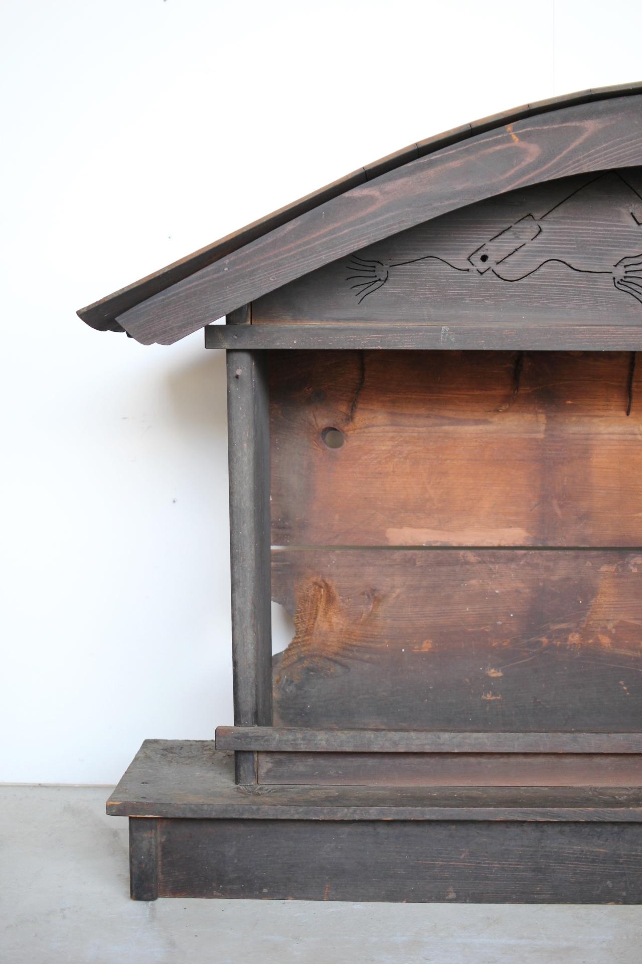 Japanese Antiques Primitive Art wood Shrine for Buddhist statues For Sale 5