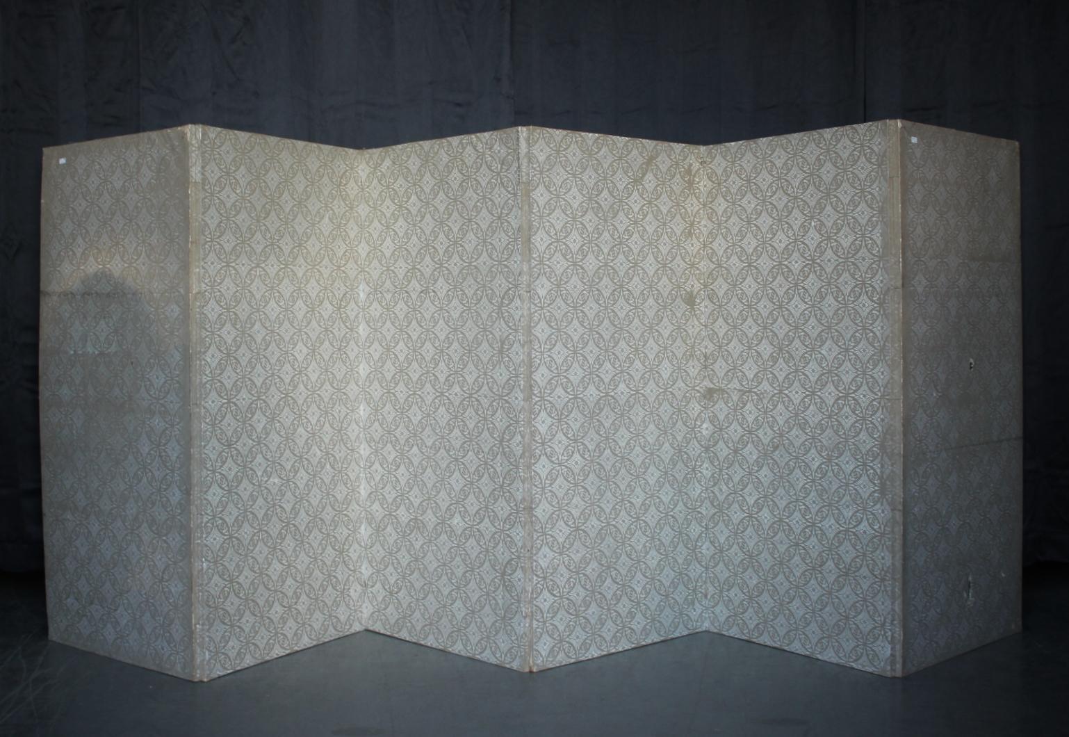 B7 Japanese Antiques Silver Screen, 6-panel Byobu For Sale 10