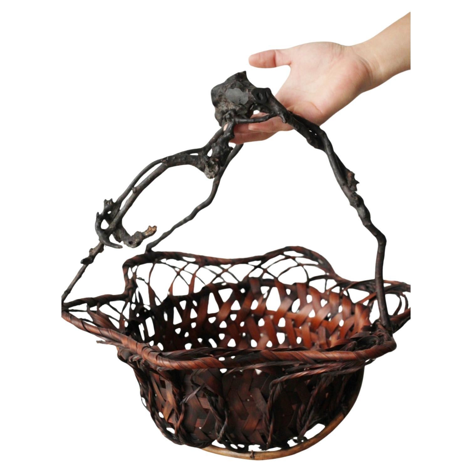 Japanese Antiques Star-shaped bamboo flower basket