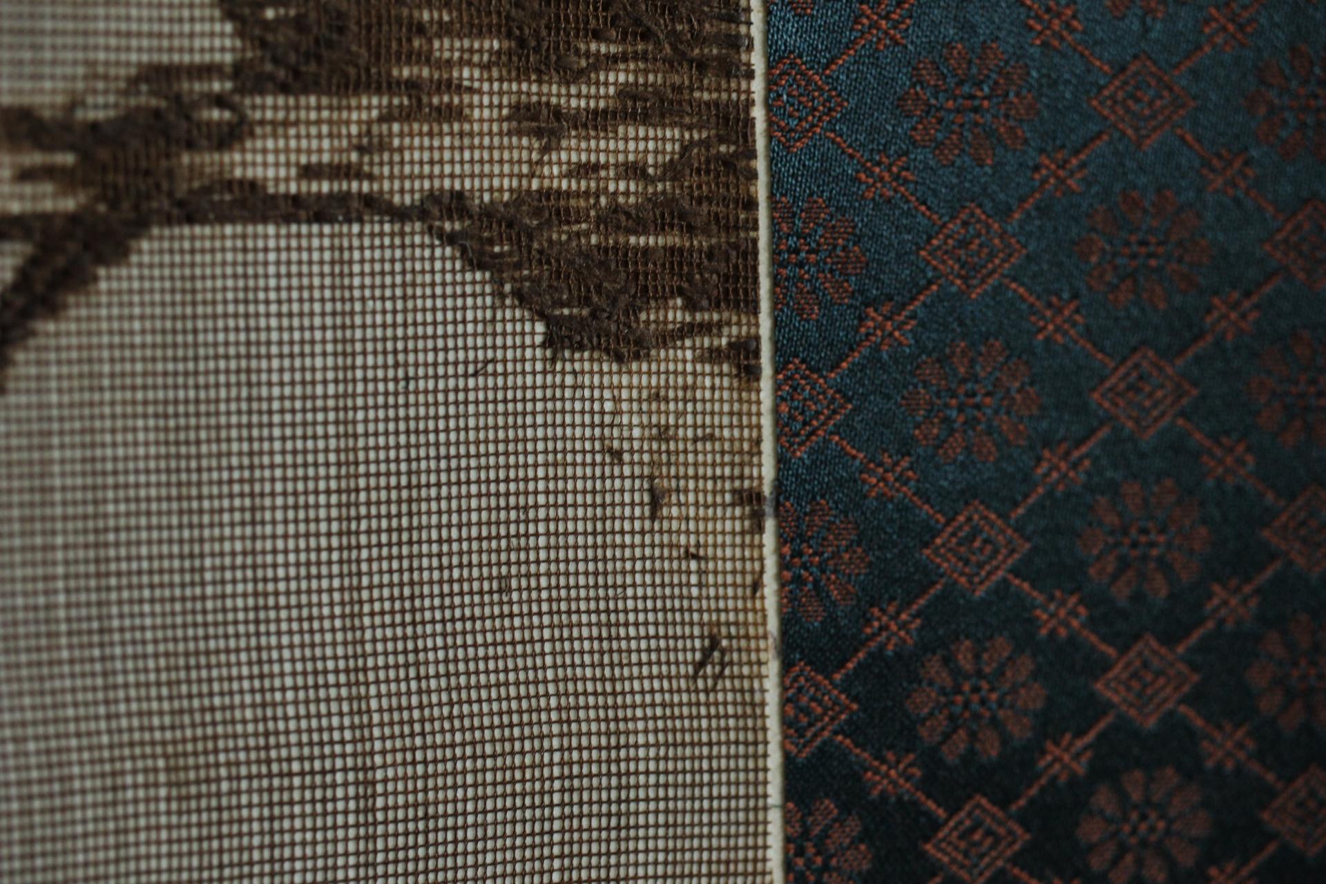 Japanese Antiques Takeya-machi embroidery, bird picture, hanging scroll For Sale 13