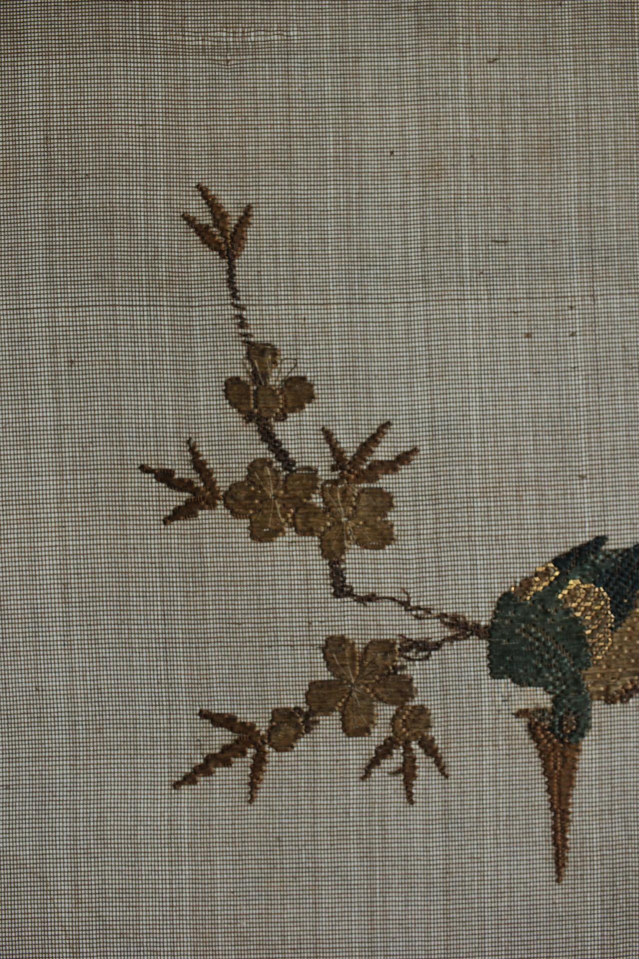 Japanese Antiques Takeya-machi embroidery, bird picture, hanging scroll For Sale 1