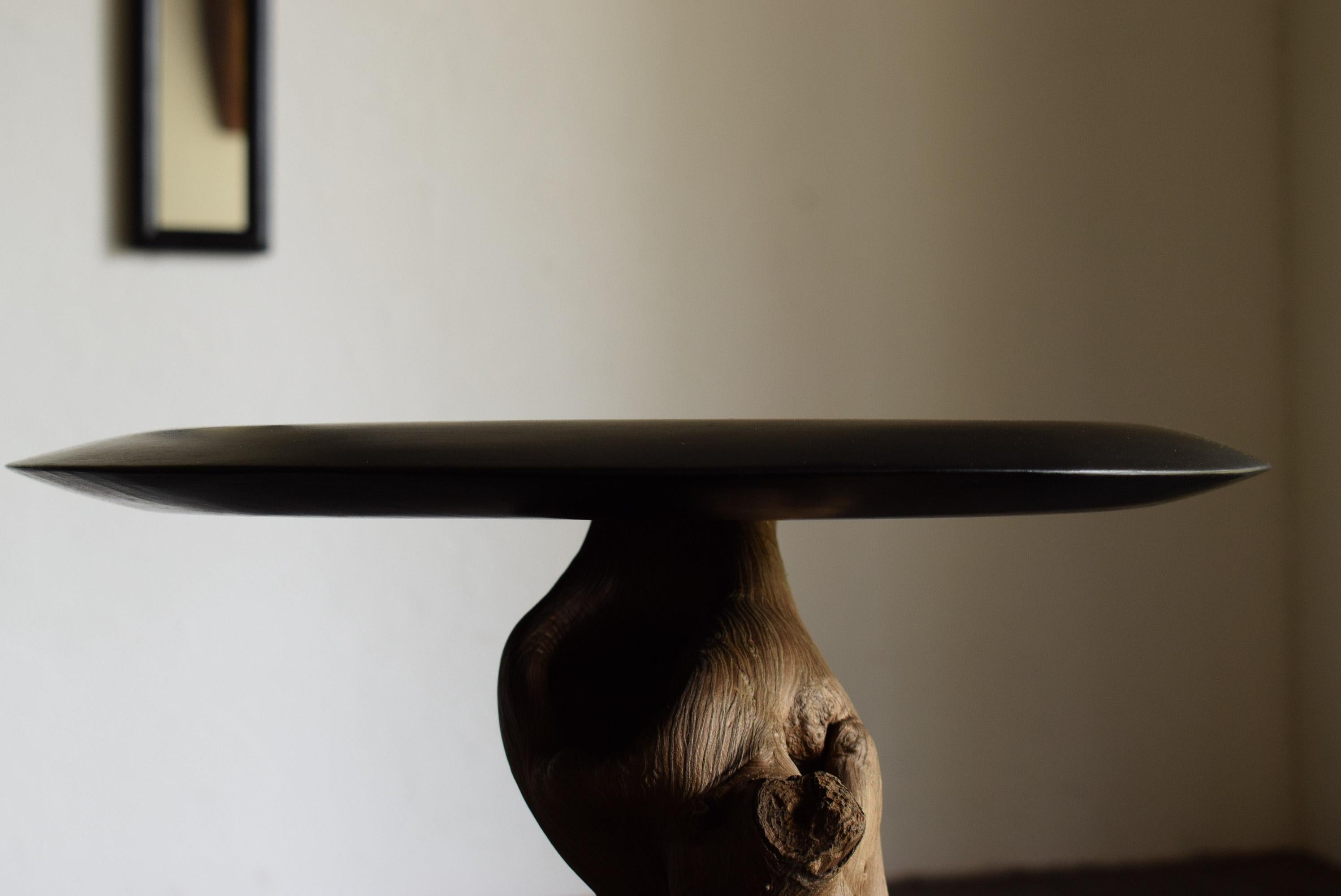 Japanese antiques wood table /wabi-sabi table / primitive wood table / stand in vendita 4