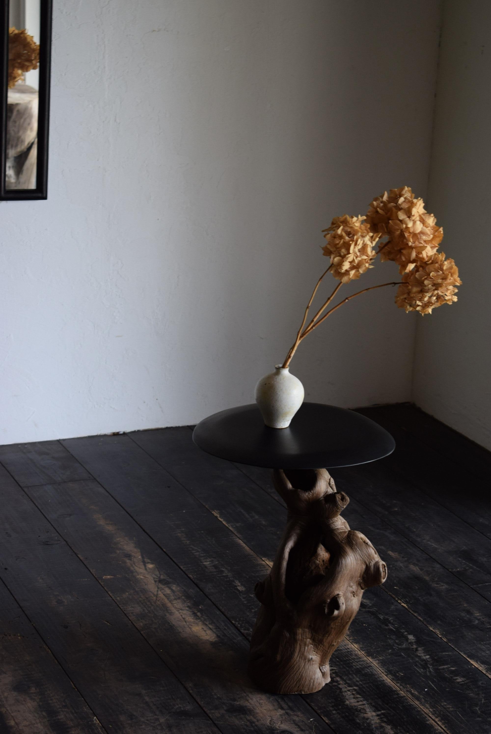 Giapponese Japanese antiques wood table /wabi-sabi table / primitive wood table / stand in vendita