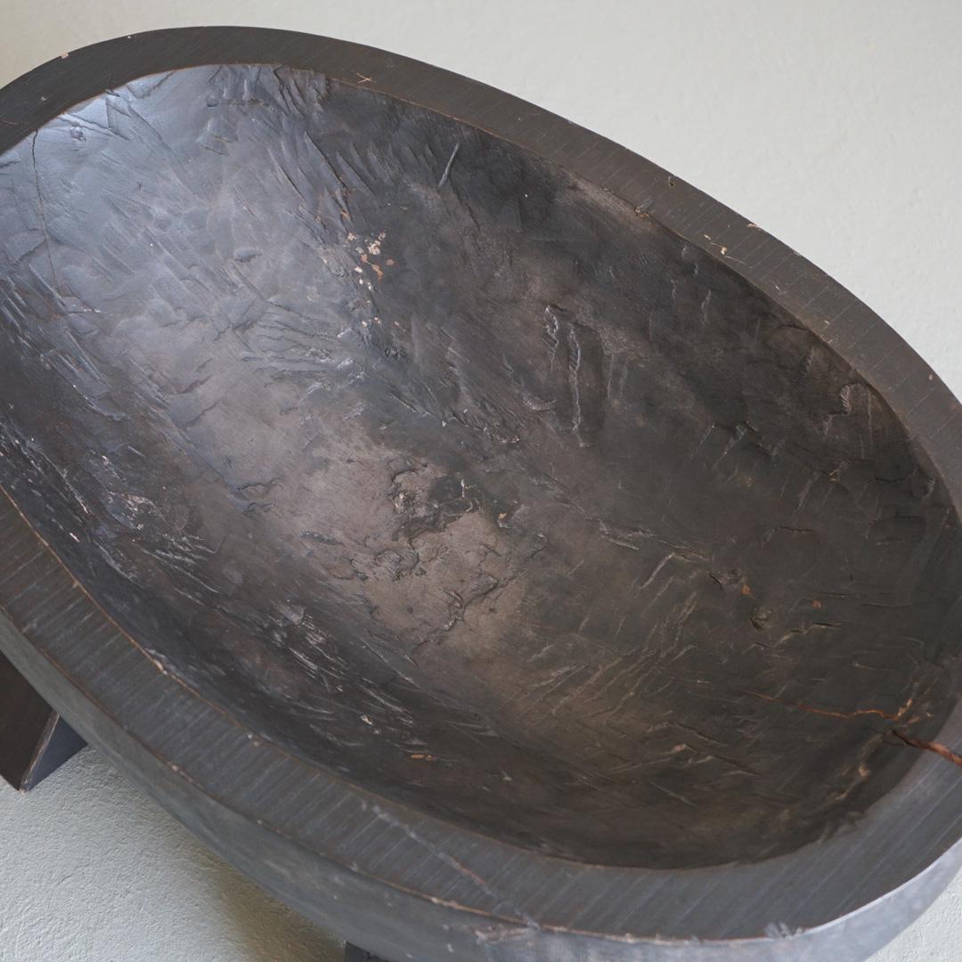 Japanese Antique Wooden Bowl 1910s-1930s Primitive Wabi-Sabi In Good Condition For Sale In Chiba-Shi, JP