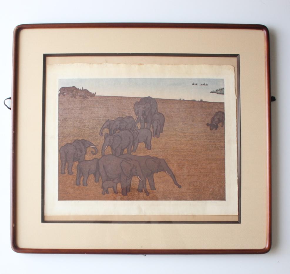 Yoshida Toshi [Memory of the Wild] Woodblock print, printed
Print size: 445 (W) x 330 (H) [mm] 
Sheet size: 520 (W) x 410 (H) [mm] 
Framed: 700 (W) x 620 (H) [mm] 3kg

Eldest son of the master of new prints, Yoshida Hiroshi
Works on woodblocks,