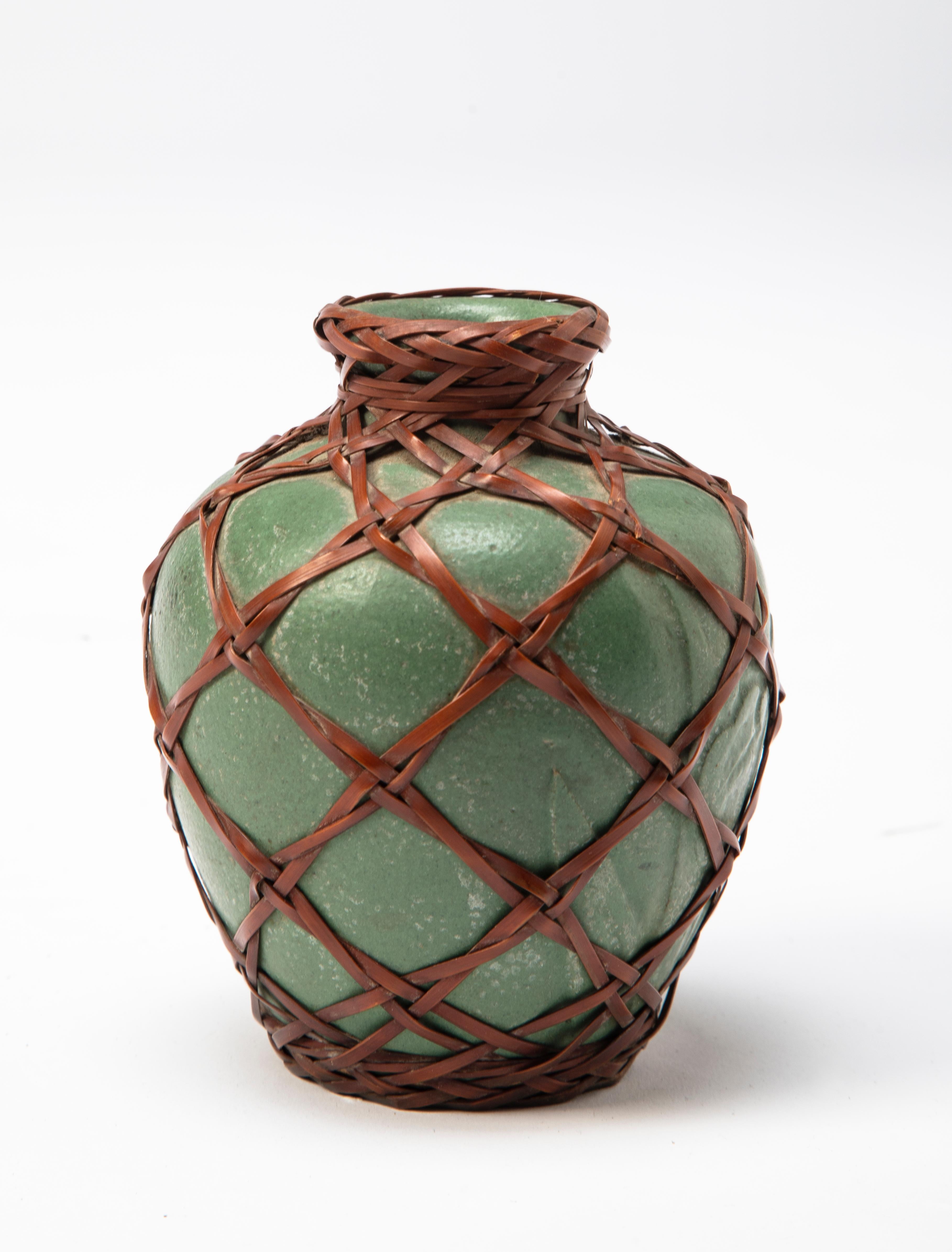 Japanese Aqua Vase with Embedded Floral Design and Wrapped in Bamboo Weaving For Sale 4