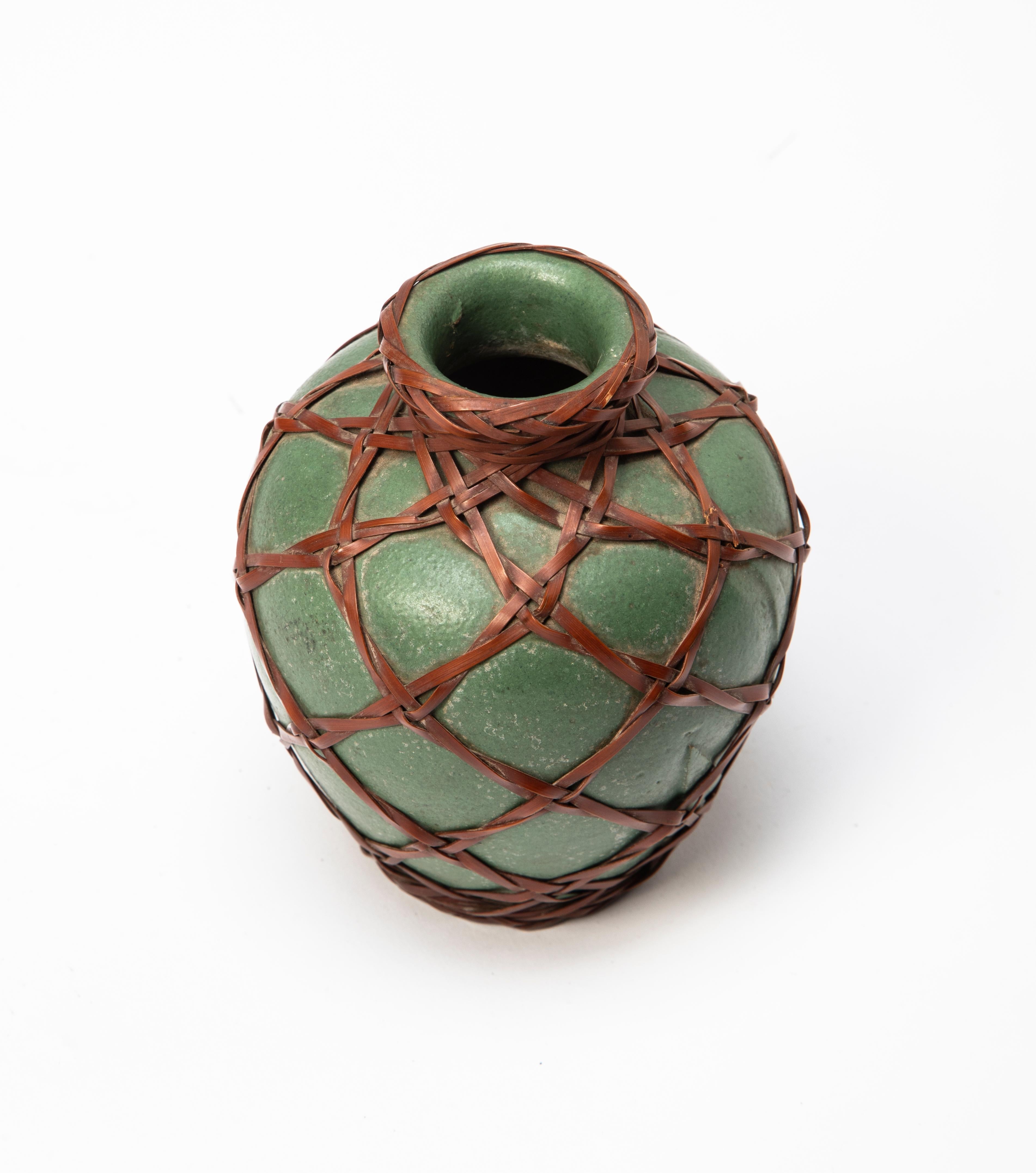 Japanese Aqua Vase with Embedded Floral Design and Wrapped in Bamboo Weaving For Sale 2