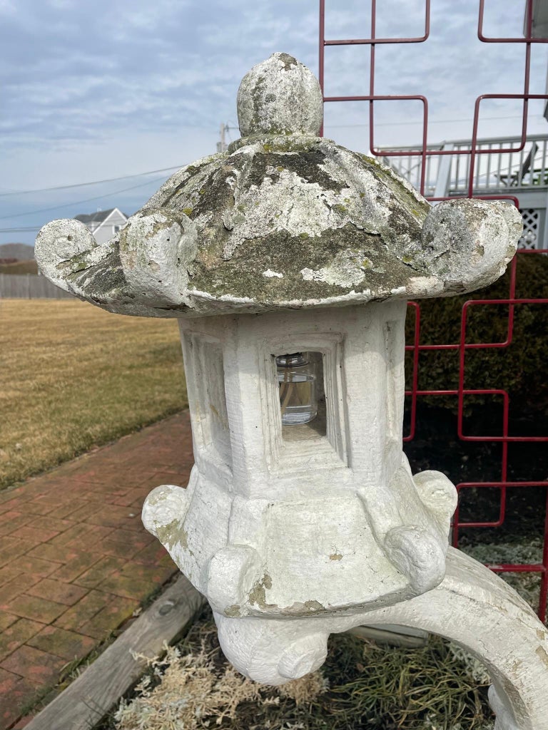 Japanese Arched Kasuga Stone Garden Lantern In Good Condition For Sale In South Burlington, VT