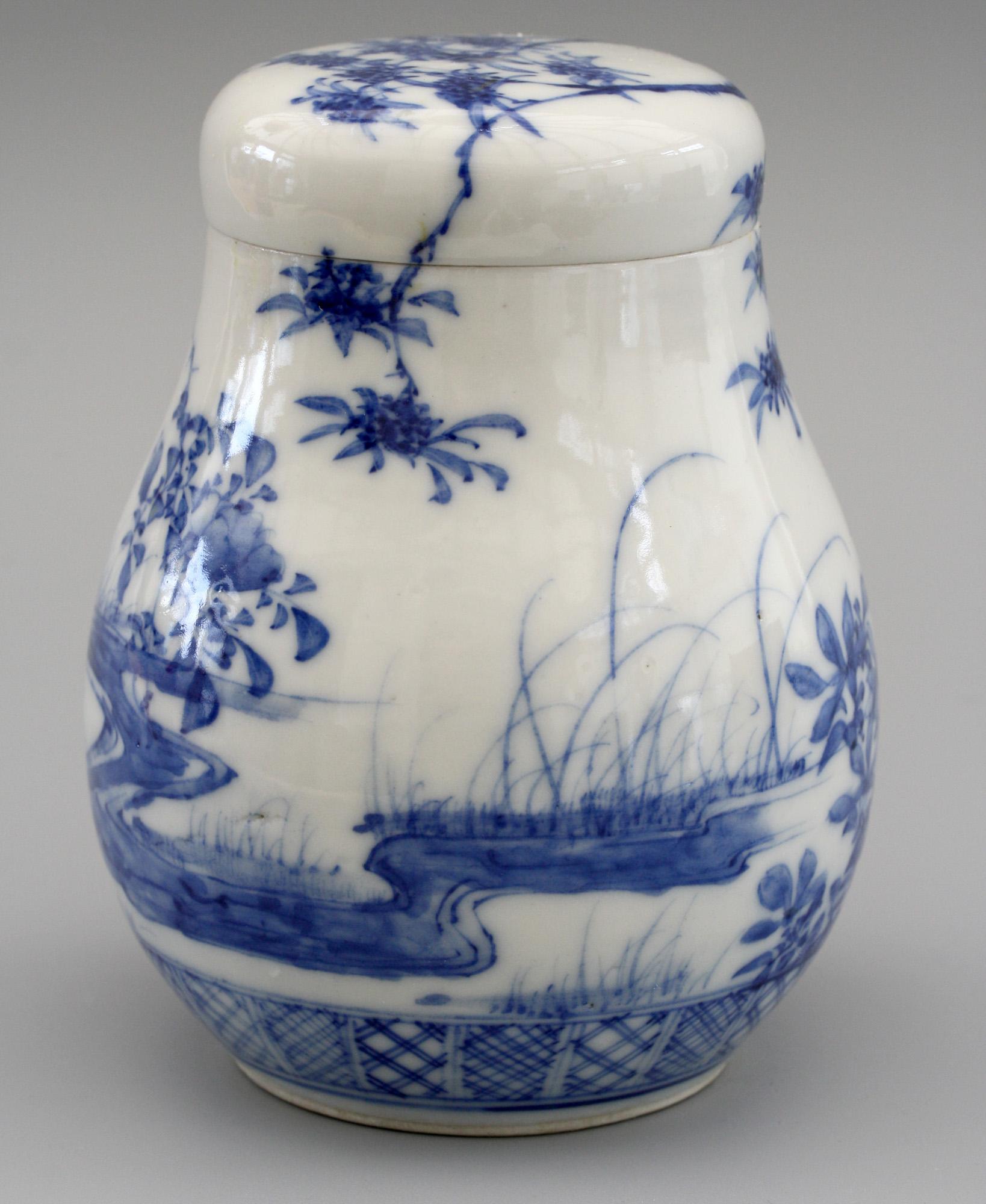 Japanese Arita Blue and White Landscape Porcelain Lidded Tea Caddy 8