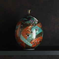 Japanese Arita "Gokujou Nishiki Hosokubi" Handmade vase