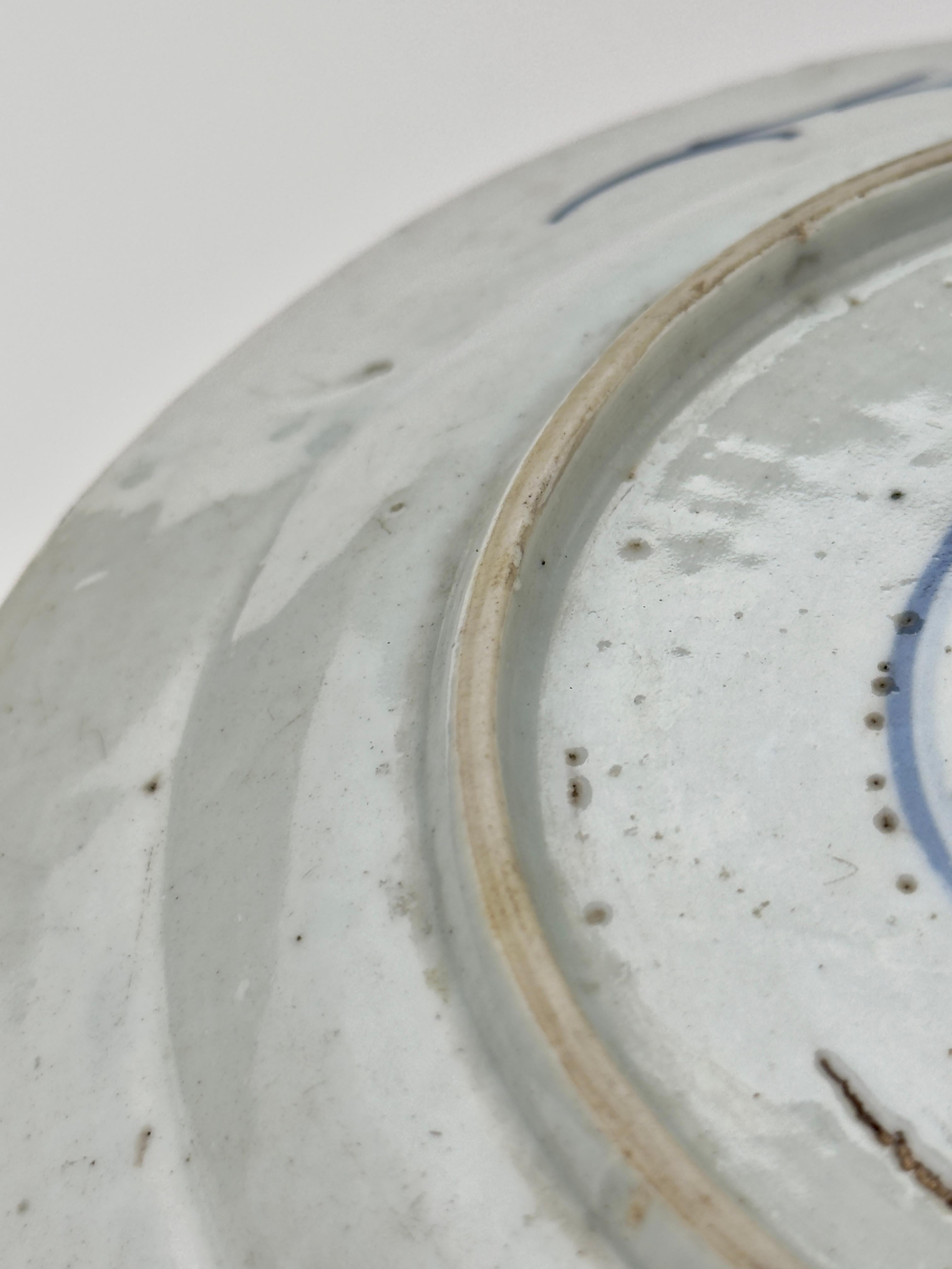 Japanese Arita Kraak type Dish, Mid-17th century, Edo Period For Sale 3