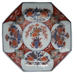Antique Japanese Arita Porcelain Dish With Imari Vase Decor, Japan Edo Period
