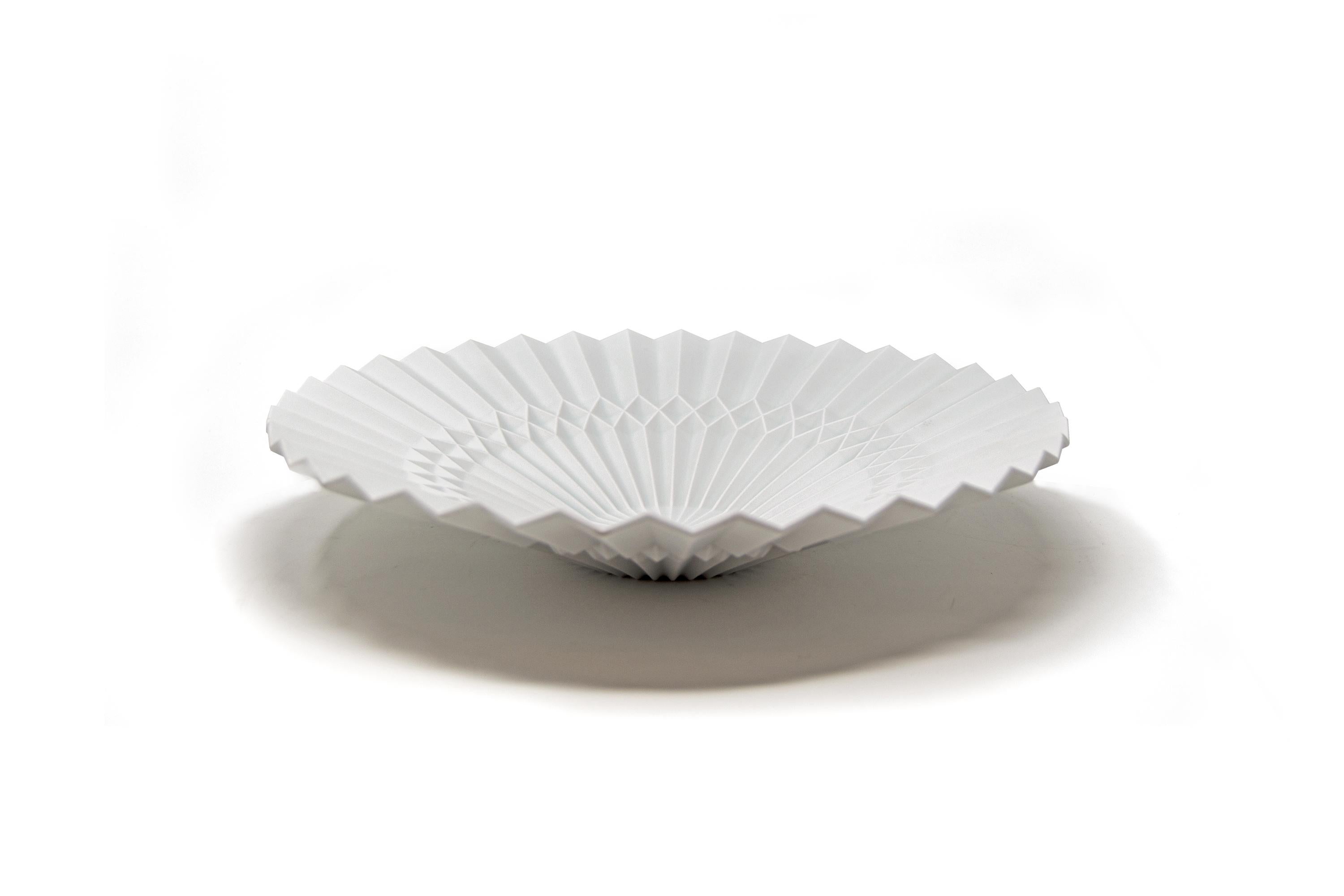 Contemporary Japanese Arita Porcelain Tray 'Pliage' For Sale