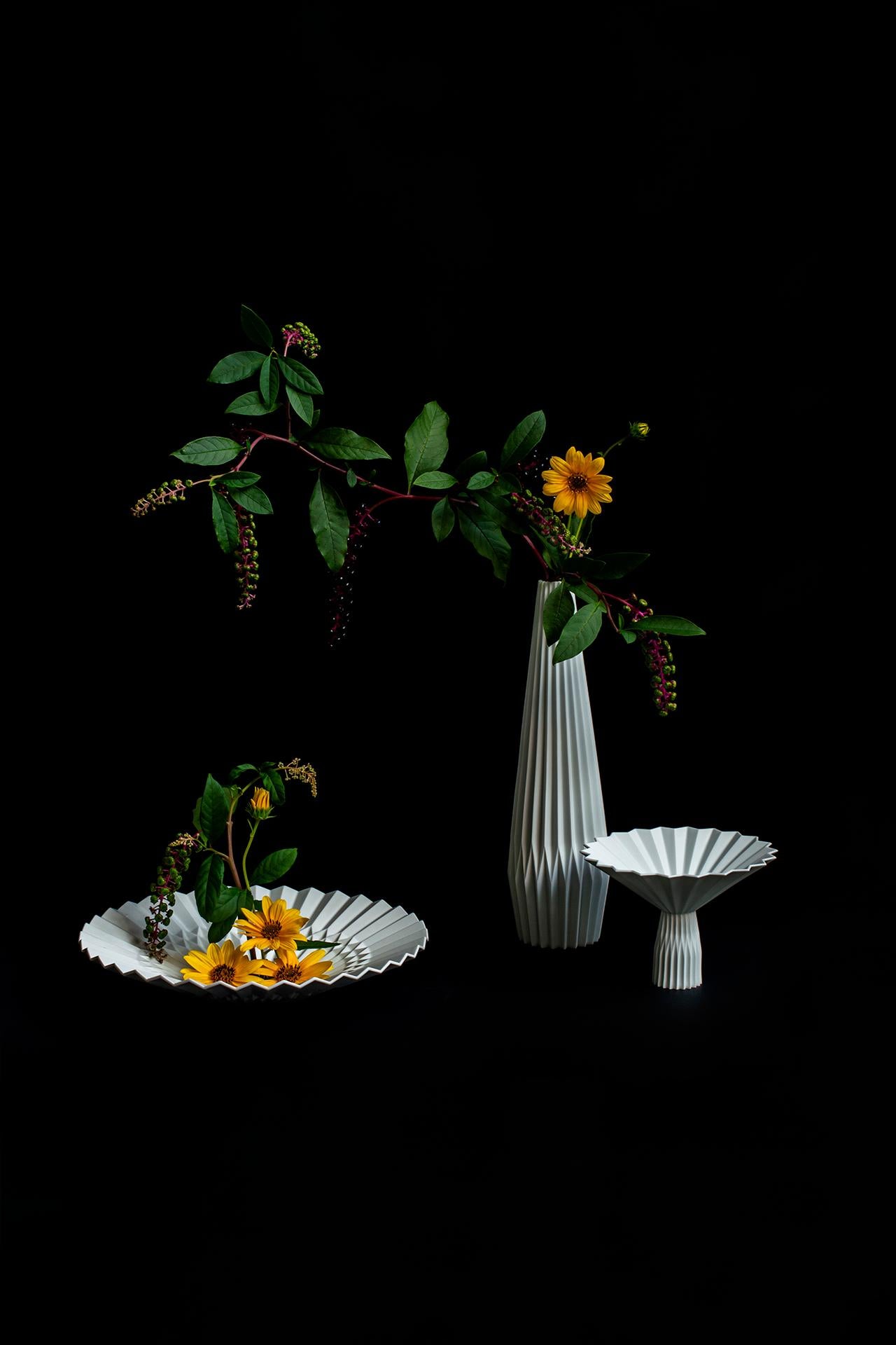 Japanese Arita Porcelain Tray 'Pliage' For Sale 3