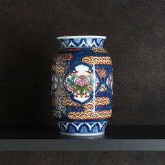 Japanese Arita "Somenishiki Madori" houou vase