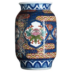 Japanese Arita "Somenishiki Madori" houou vase