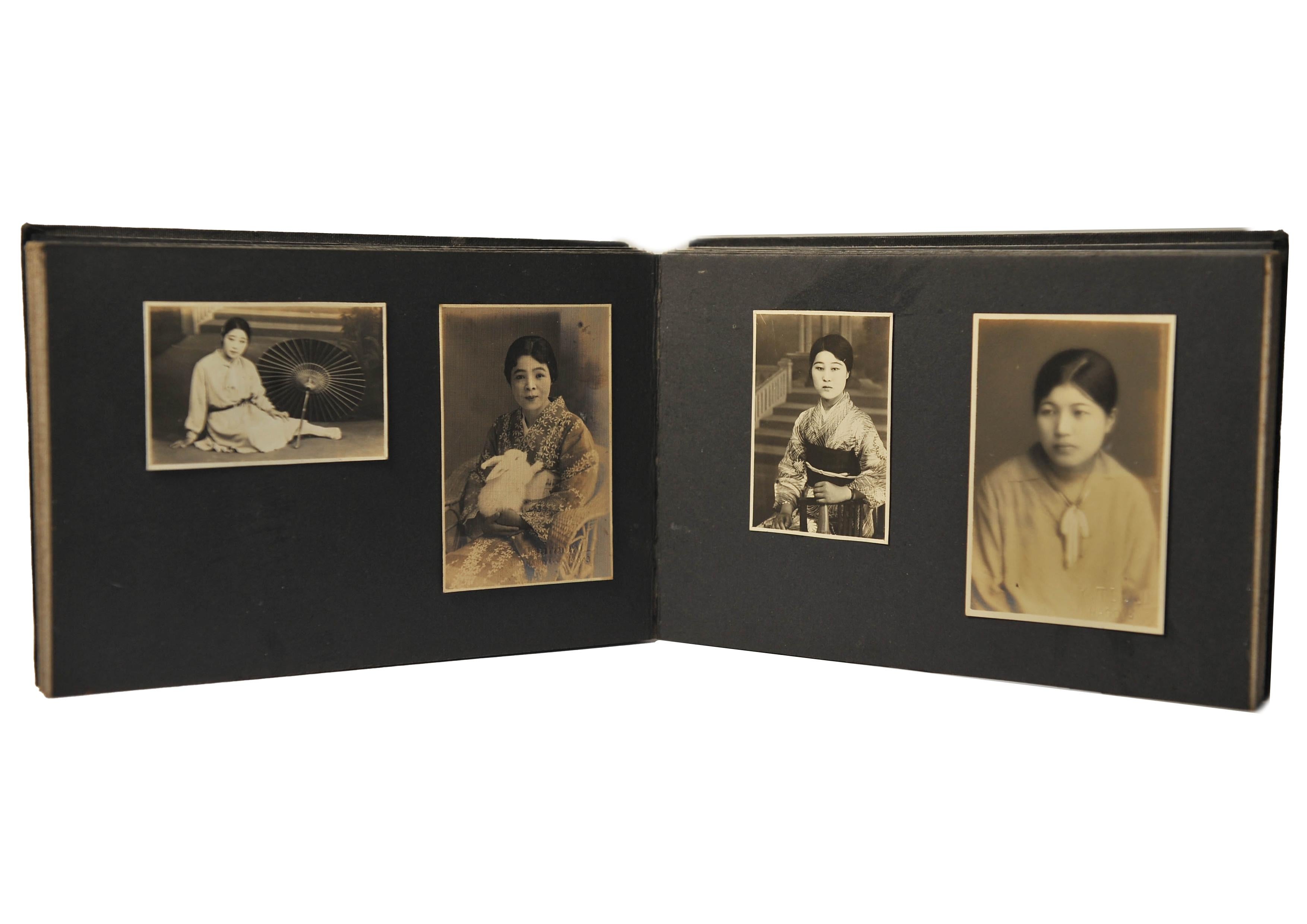 Japanese Art Deco Early 20th Century Photo Album With Photos Included In Good Condition For Sale In High Wycombe, GB