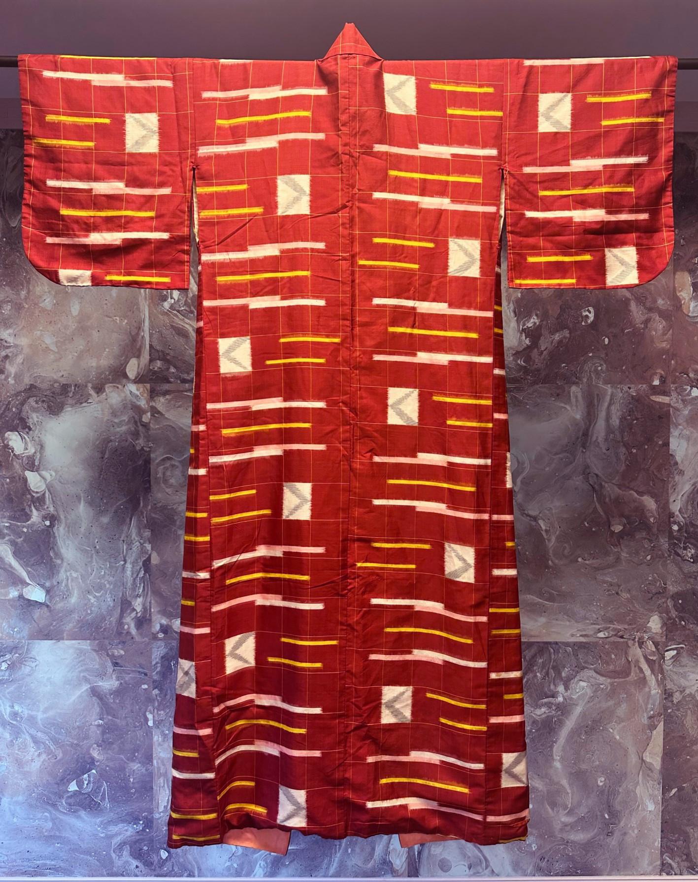 Showa Japanese Art Deco Ikat Silk Meisen Kimono  For Sale