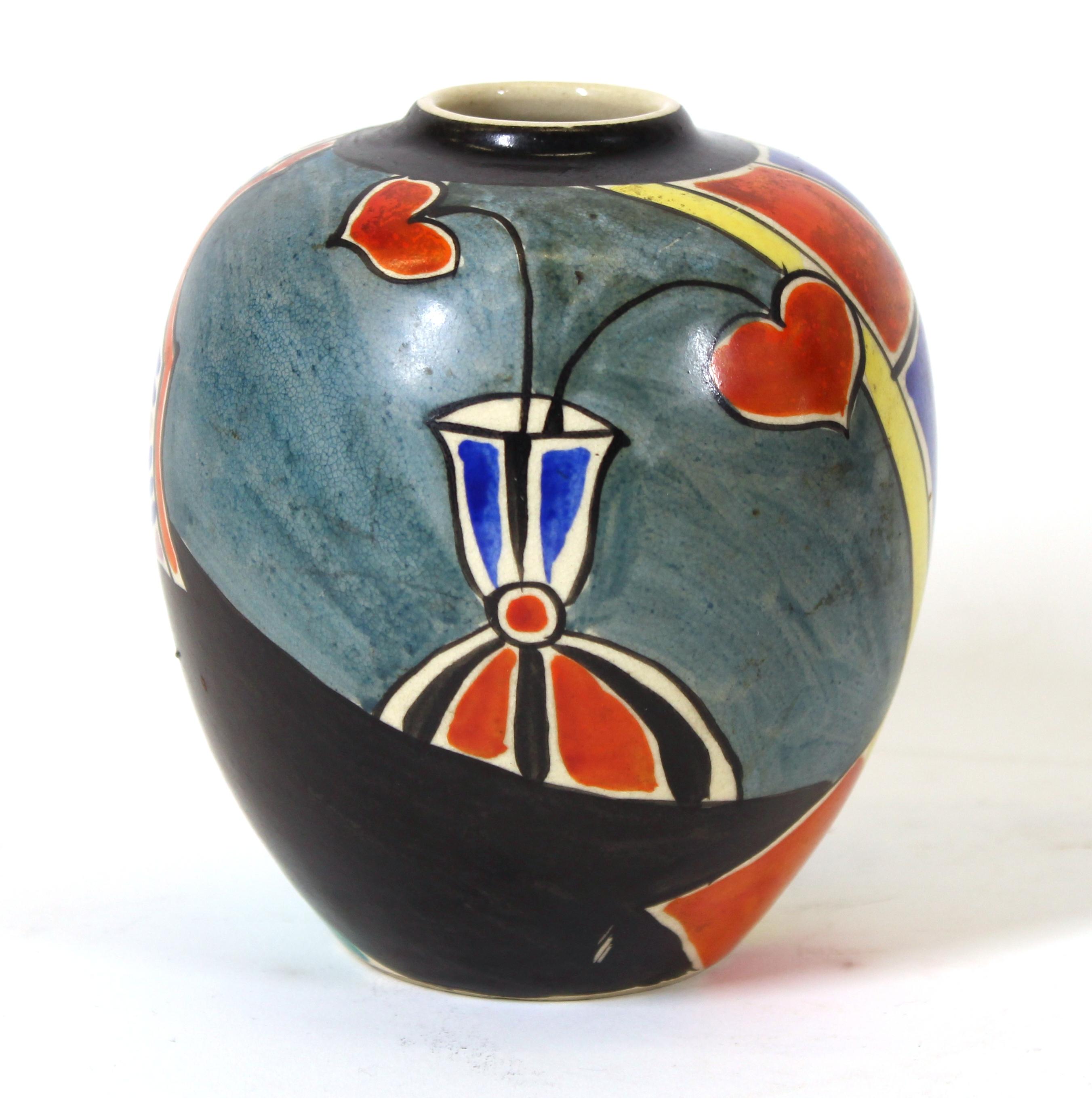 Japanese Art Deco Painted Ceramic Vase In Good Condition In New York, NY