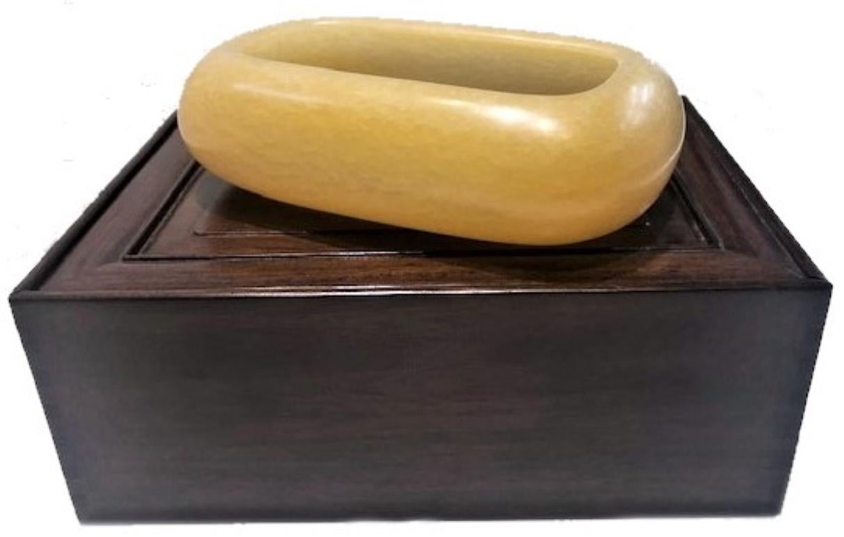 Japanese Art Deco, Yellow Stone Vessel in Wood and Silk Presentation Box 3