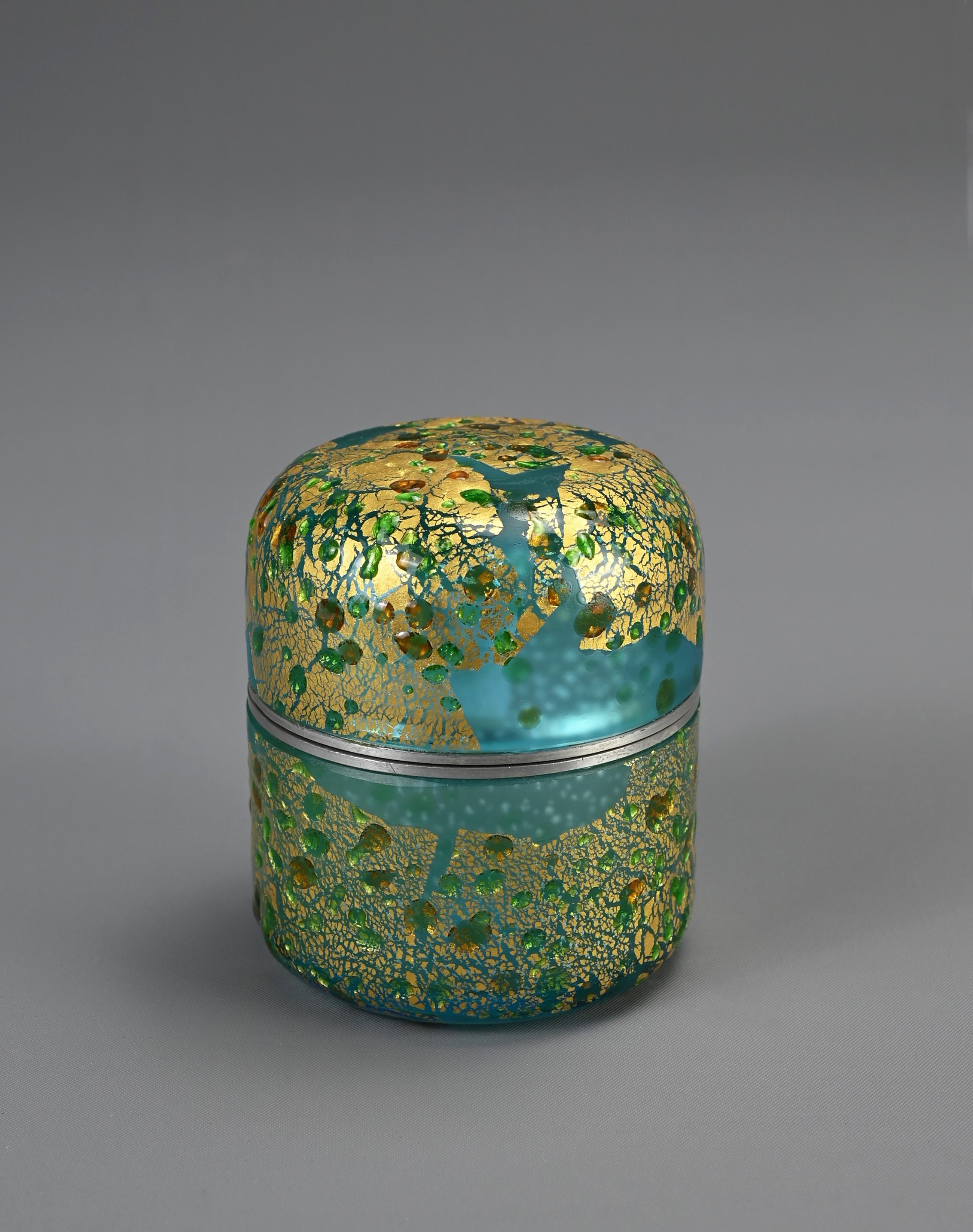 Japanese Art Glass Natsume Tea Caddy By Kuniaki Kuroki Heisei Period 2