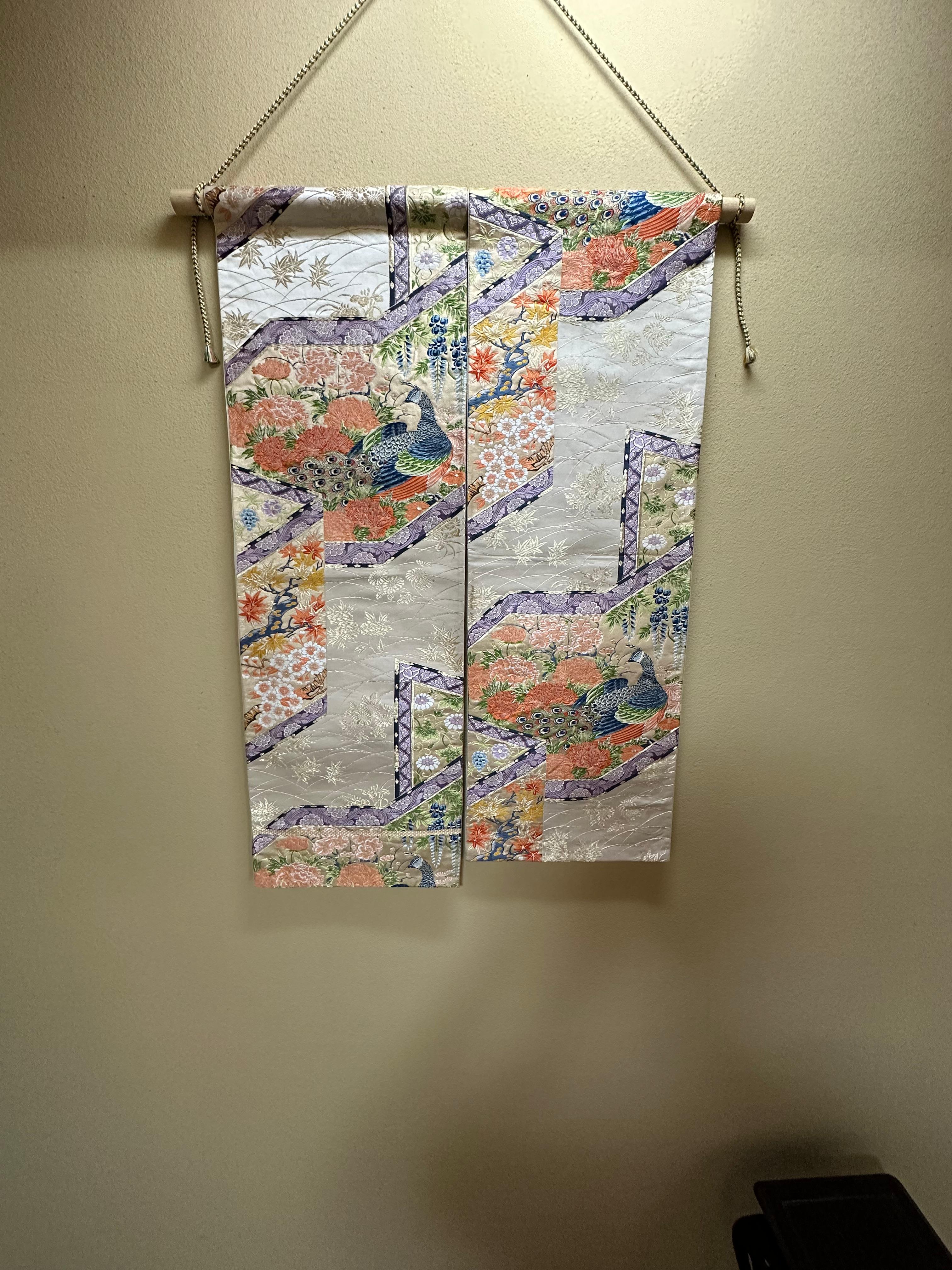 Contemporary Japanese Art / Kimono Art / Tapestry, the King of Peacocks