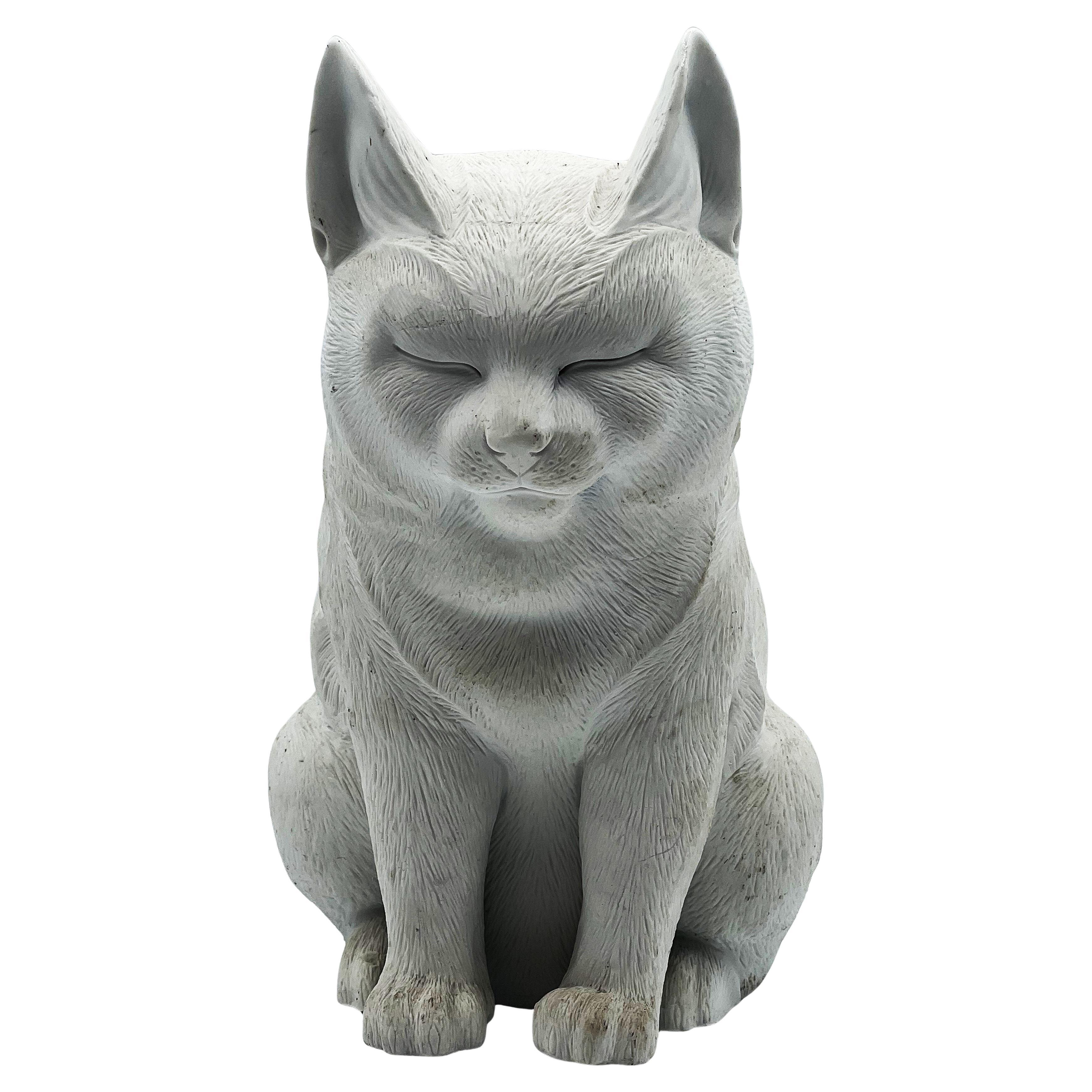 Porcellana giapponese Art Nouvea del periodo Meiji Hirado, Gatto addormentato seduto, 1900 ca.