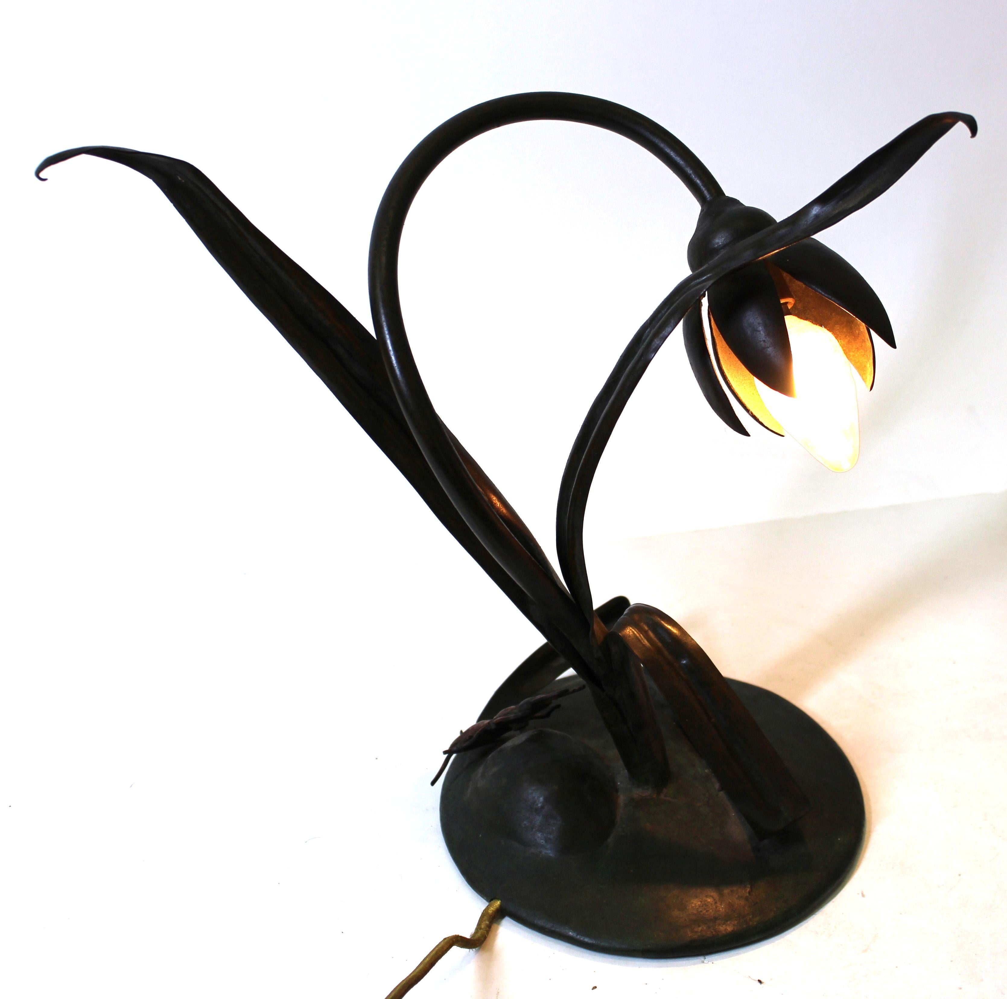 Japanese Art Nouveau Floral Table Lamp with Beetle Light Switch 5