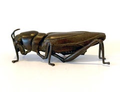 Japanese Articulate Bronze Grasshopper Jizai Okimono Myochin Linage Signed