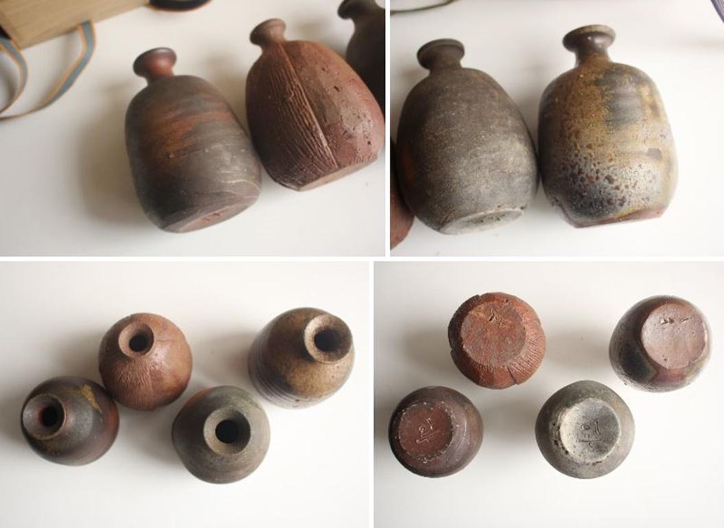 F13 Japanische Künstler Design Bizen ware 4 Sake Flaschen & 6 Sake Tassen im Angebot 3