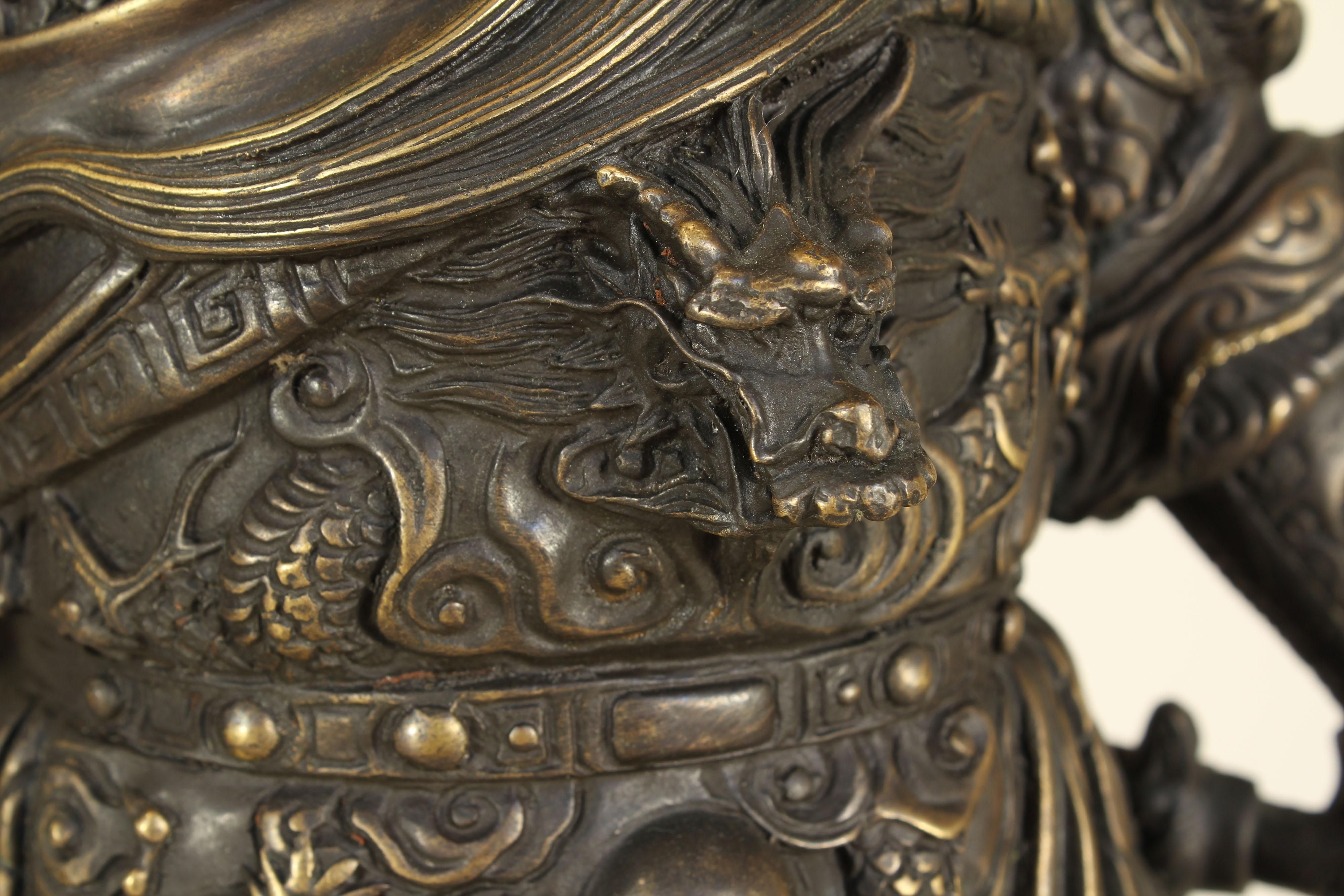Artiste japonais, dieu de la guerre, 20e siècle, bronze en vente 2