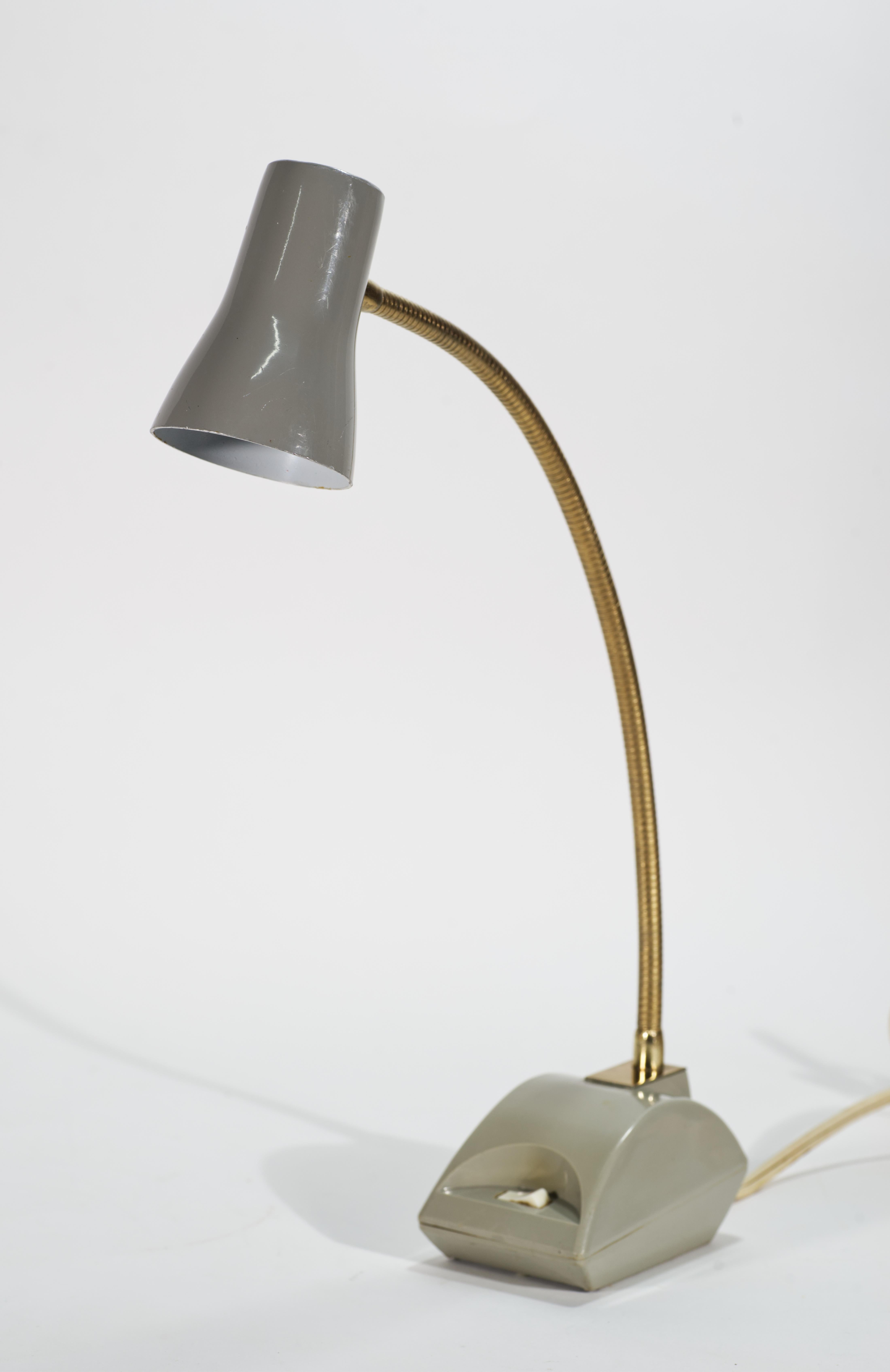 Mid-Century Modern Japanese Ascent Gooseneck Table Lamp, 1970s.