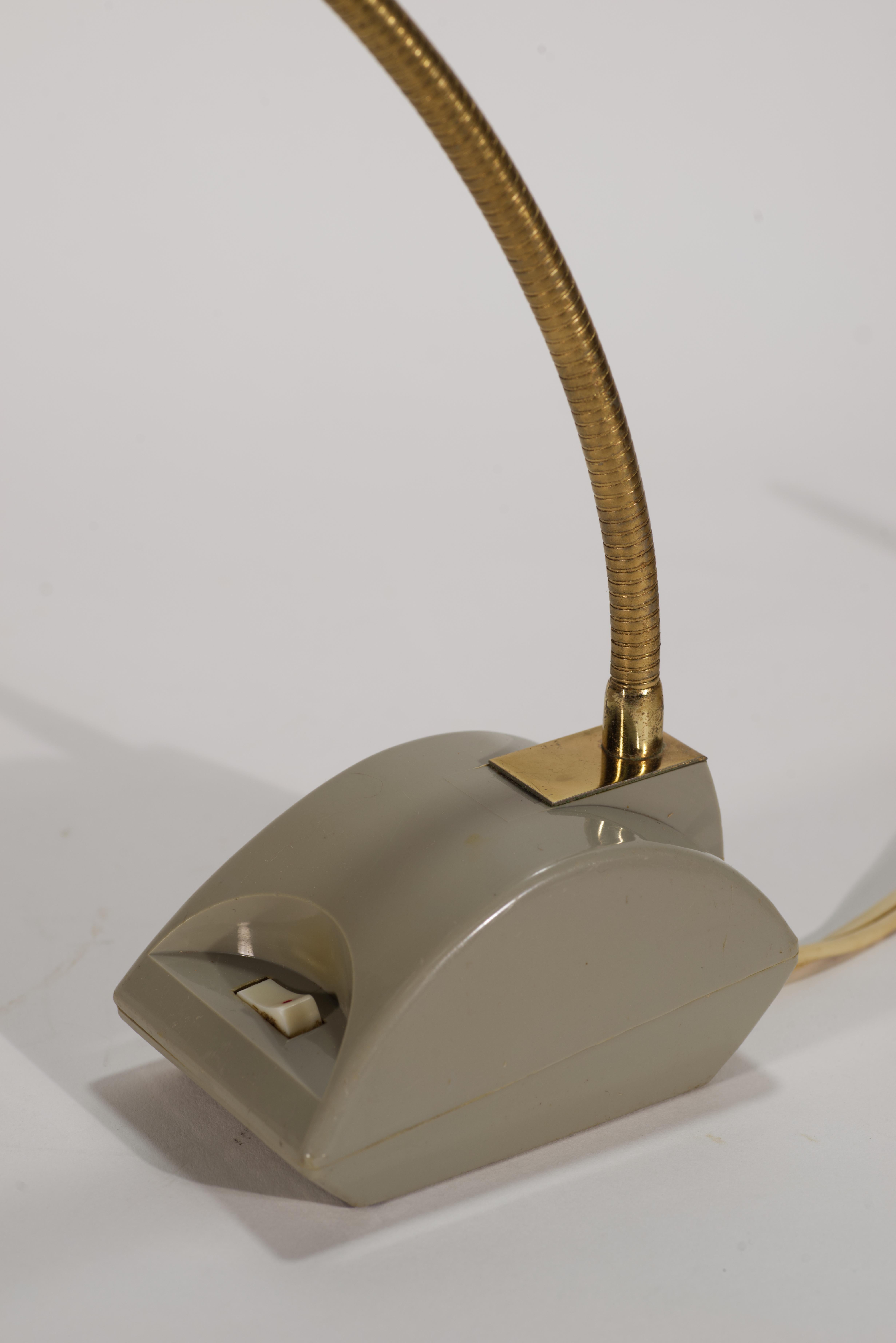 20th Century Japanese Ascent Gooseneck Table Lamp, 1970s.