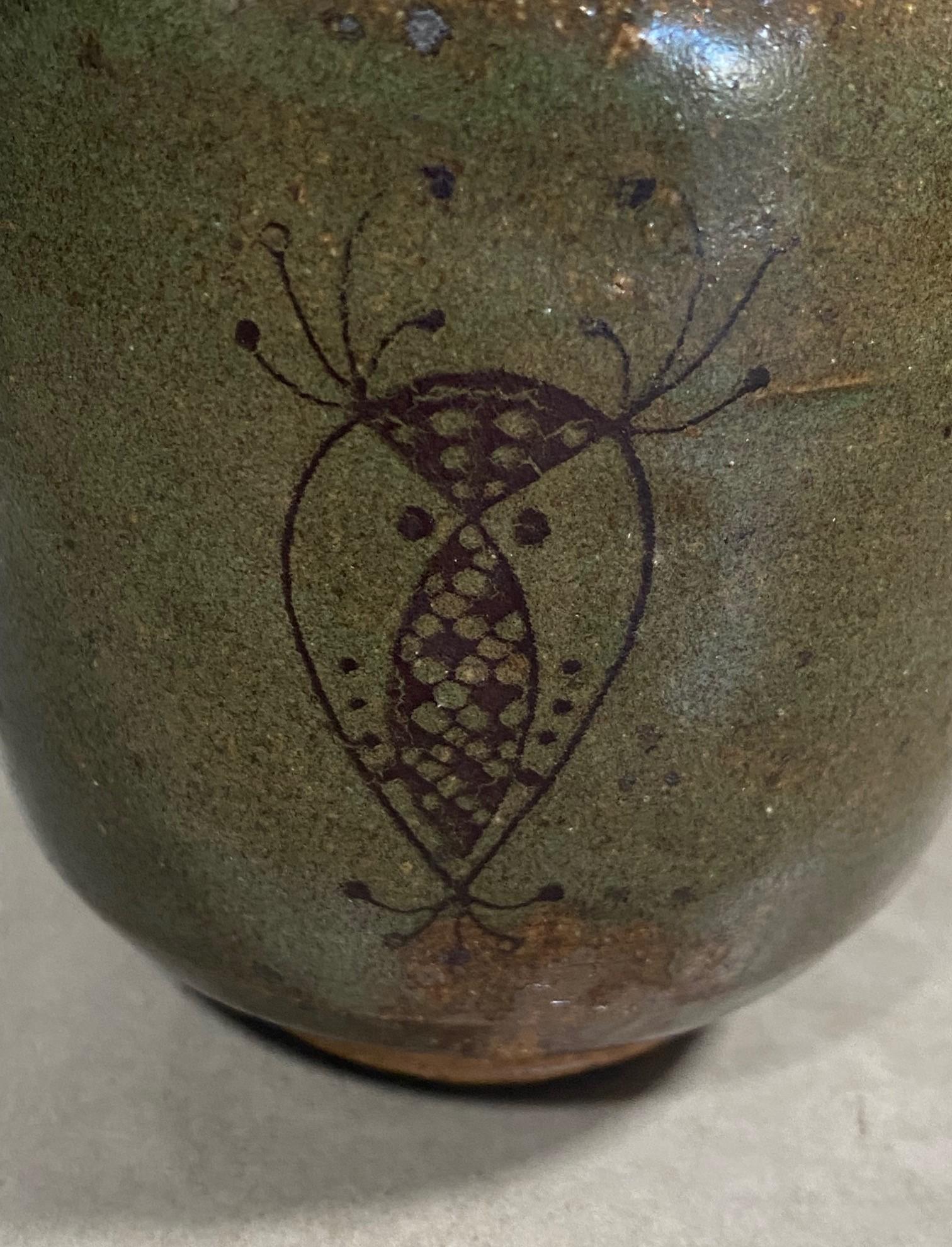 20ième siècle Cuillère à thé artisanale japonaise asiatique Wabi-Sabi Yunomi en céramique émaillée en vente