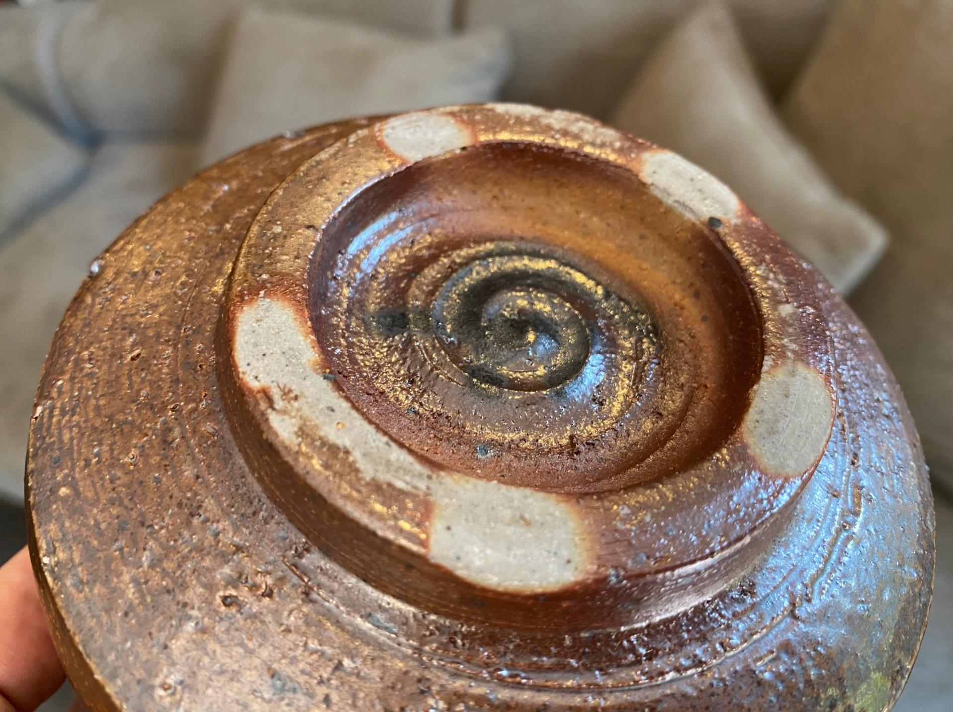 Tazón de té Chawan de cerámica asiática japonesa Bizen Yaki Wabi-Sabi Studio Pottery en venta 6