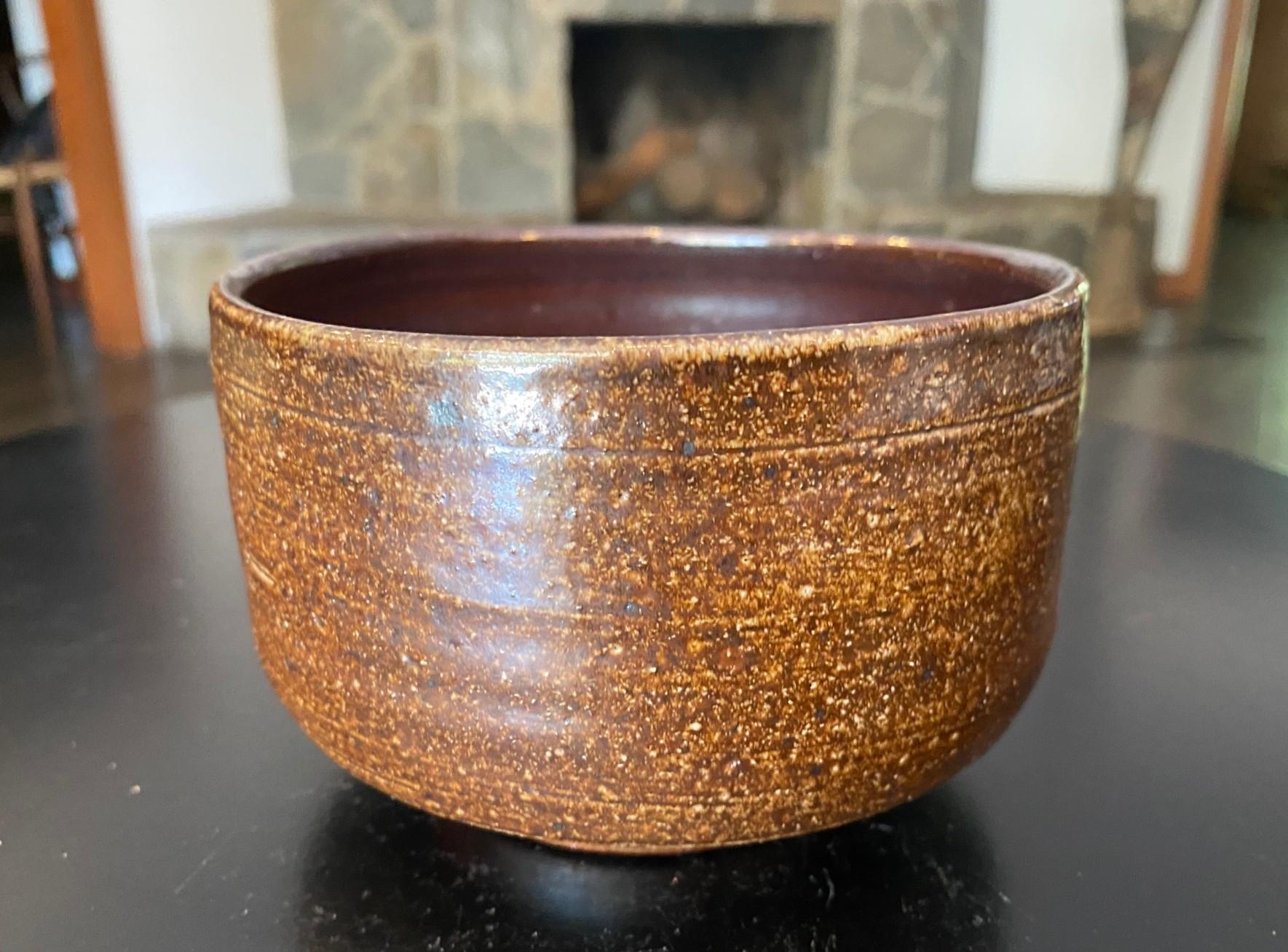 Tazón de té Chawan de cerámica asiática japonesa Bizen Yaki Wabi-Sabi Studio Pottery siglo XX en venta