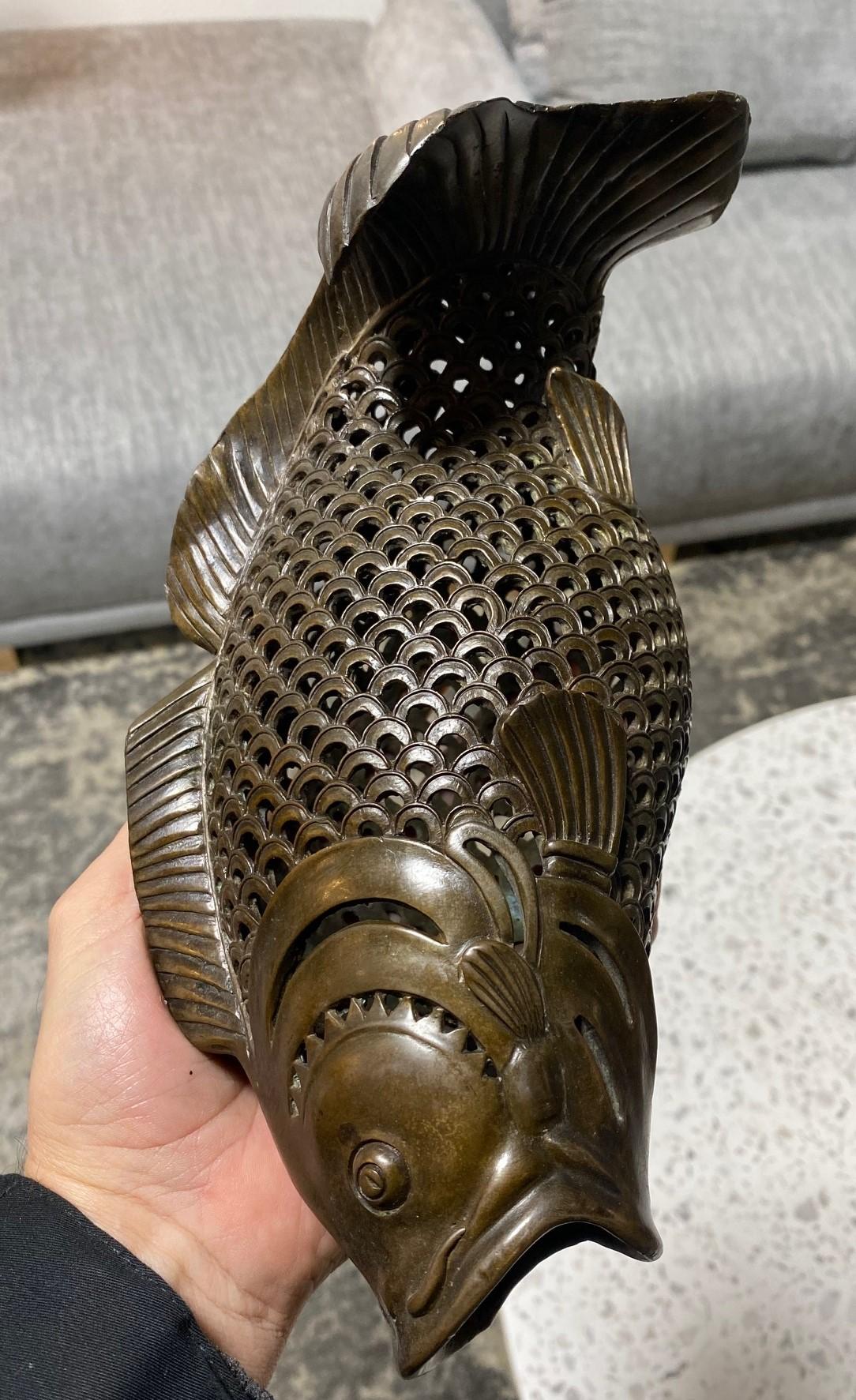 Japanese Asian Showa Period Bronze Koi Carp Fish Sculpture For Sale 8